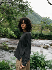 Women Merino Long Sleeve Baselayer in Raven Black - Seeker