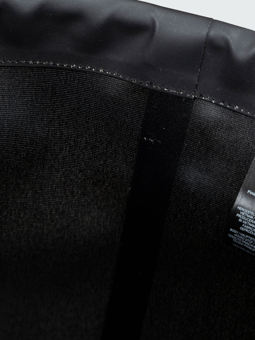 Men/Women Snow Peak + Finisterre Recycled Bucket 12L in Black - Drift