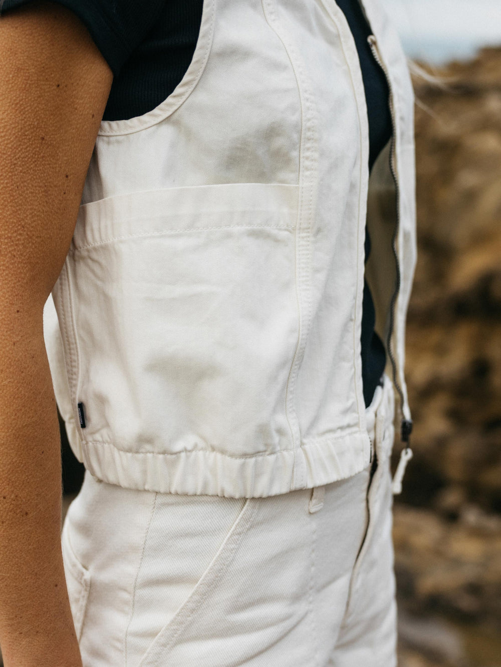 Women Organic Cotton Gilet in Ecru - Croft