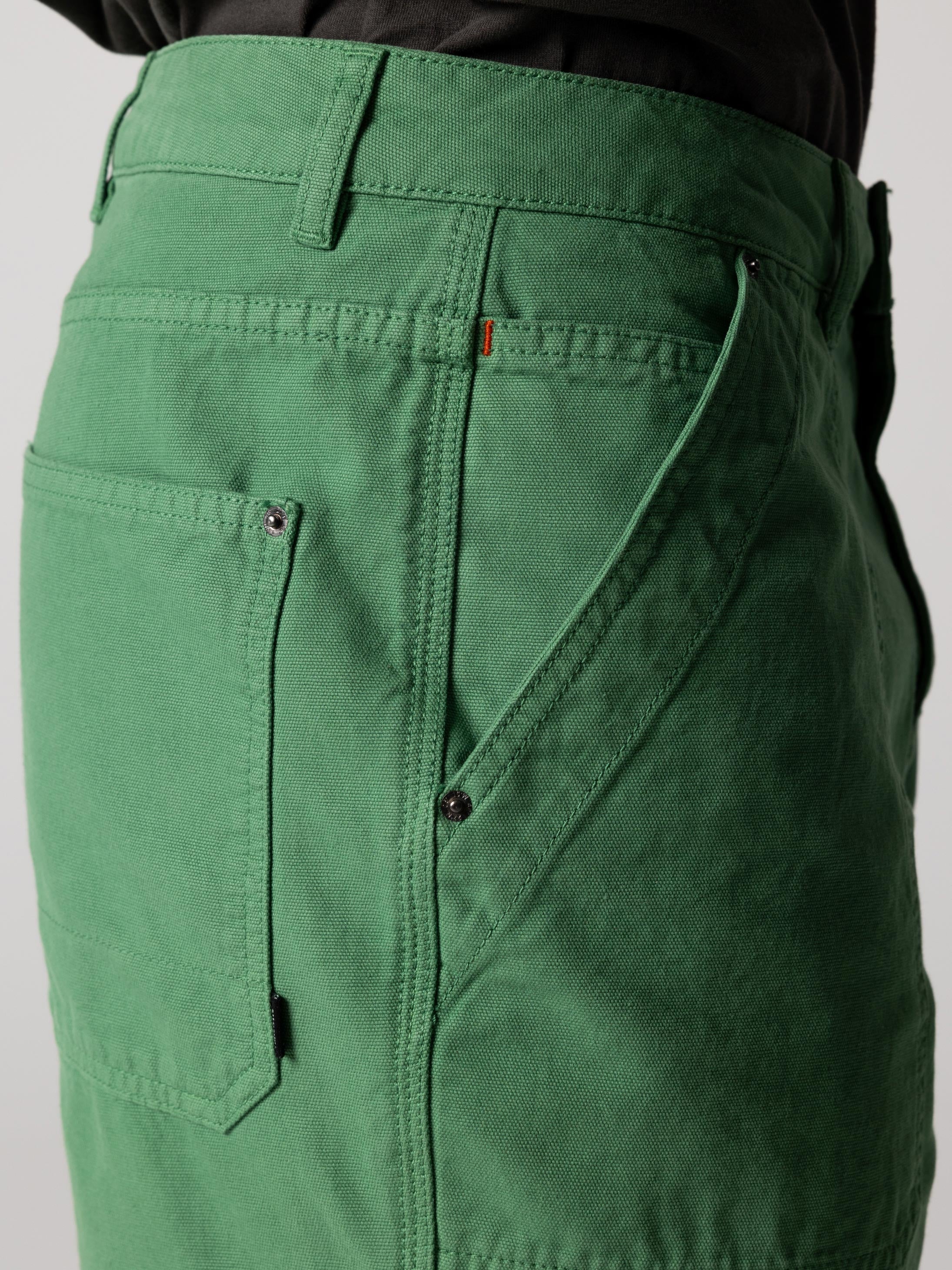 Men Organic Cotton Short in Green - Basset