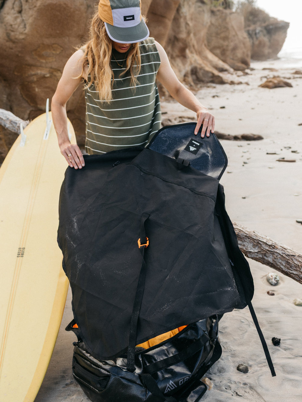 Men/Women Gregory + Finisterre 60L Duffle Bag - Alpaca