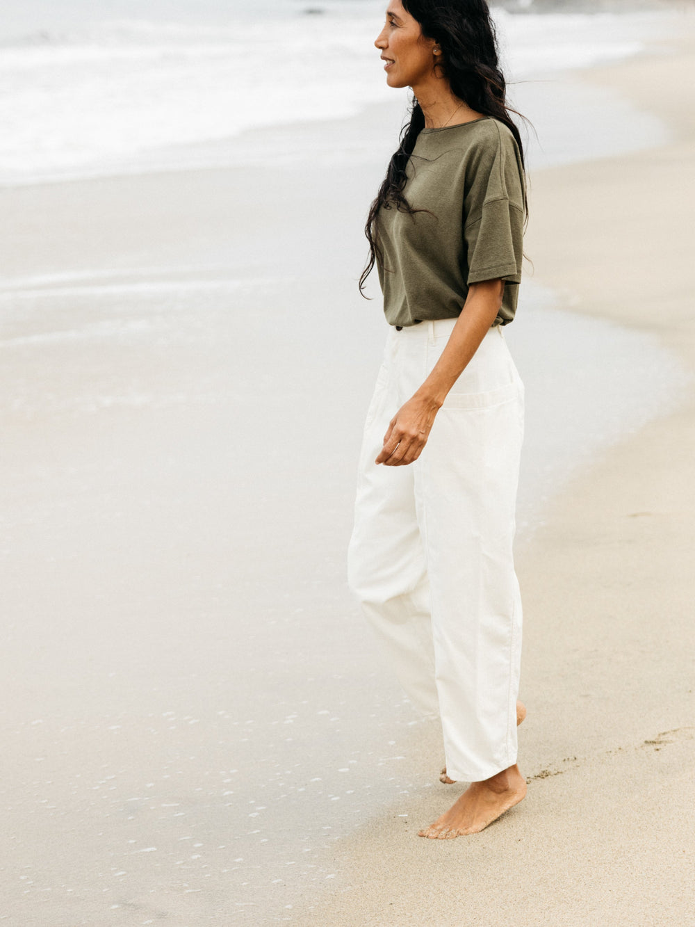 Women Organic Cotton Barrel Trouser in Ecru - Croft
