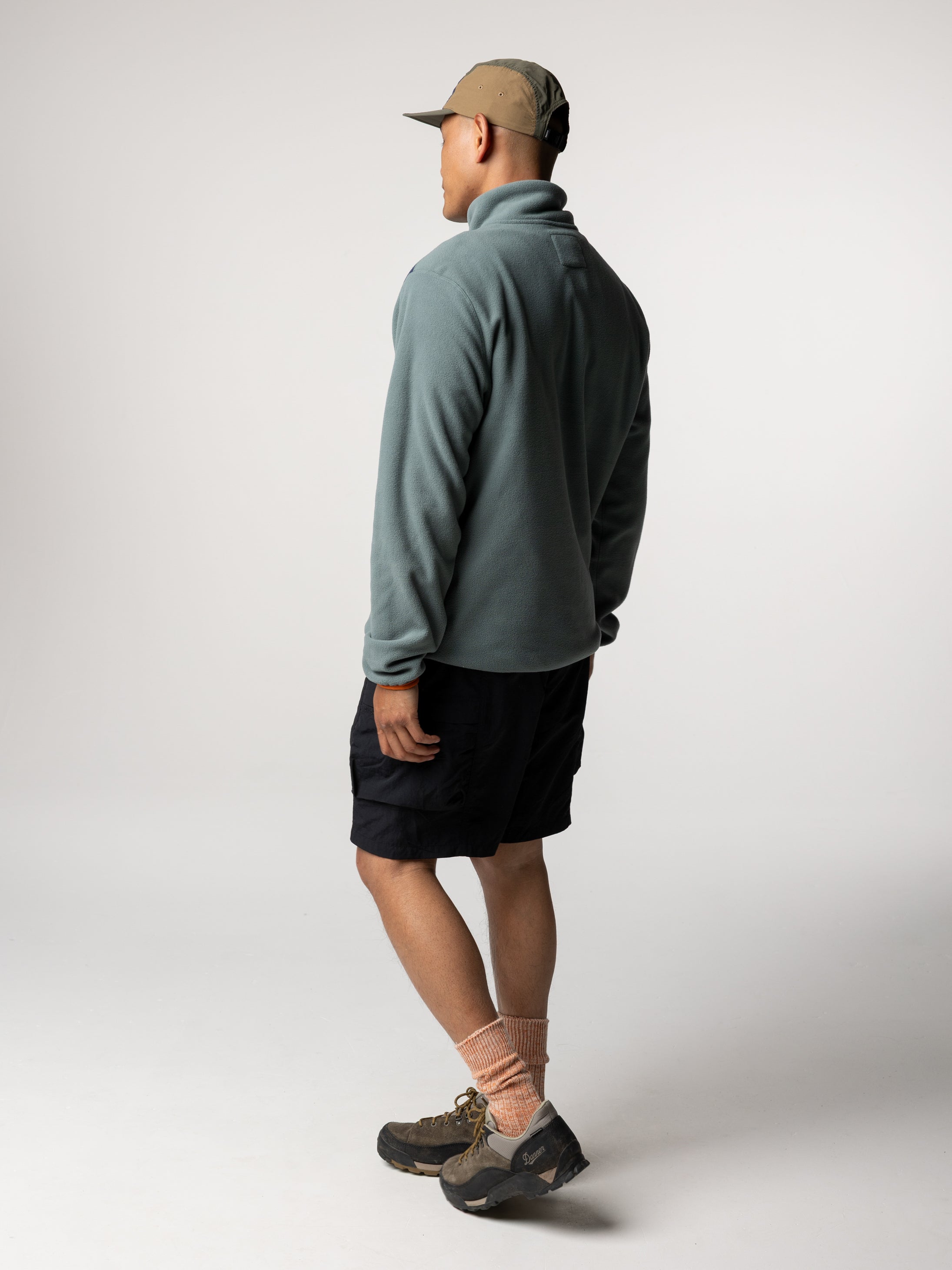 Men Recycled 1/4 Fleece in Deep Sea/Blue - Axiom