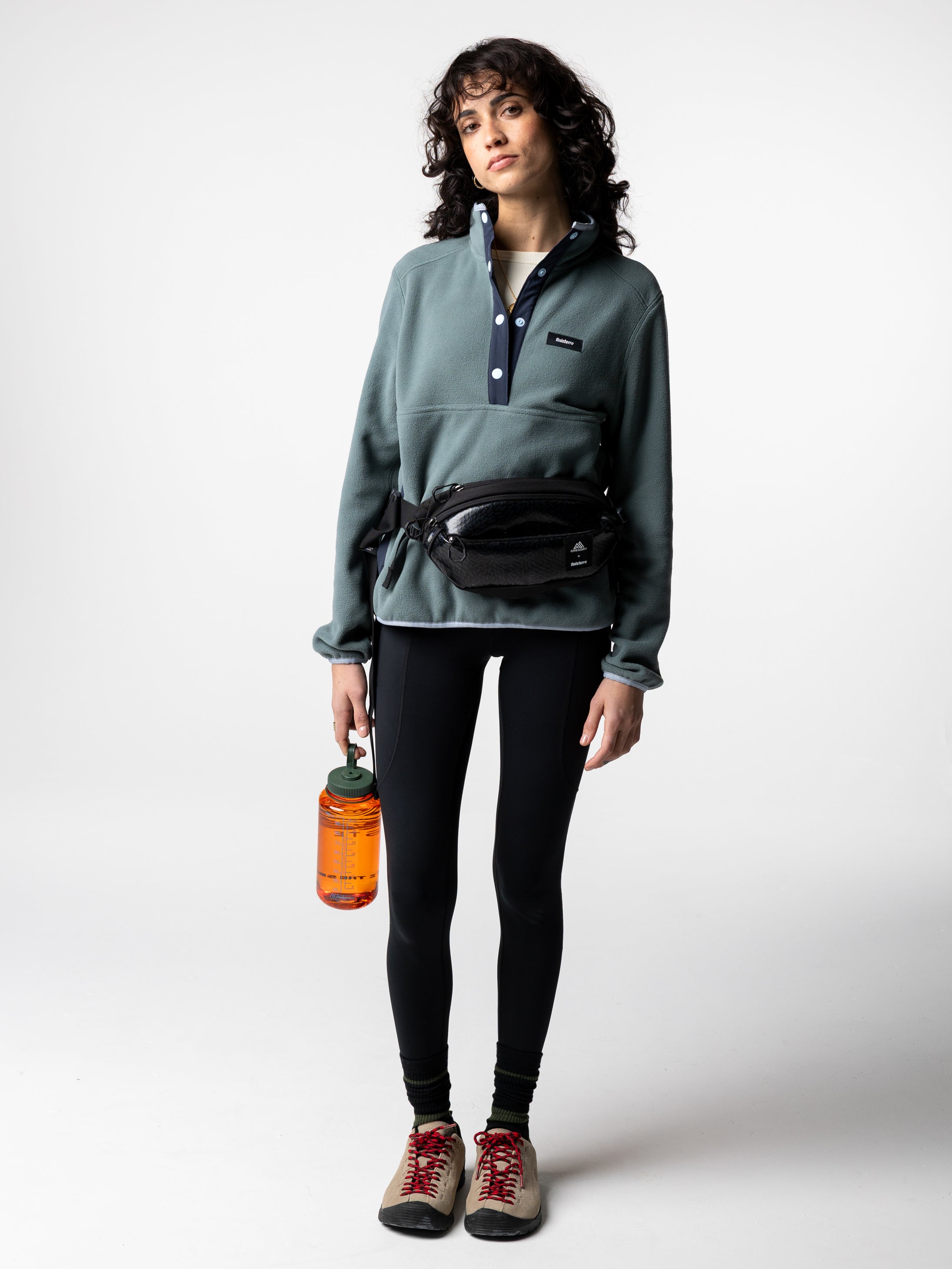 Women 1/4 Snap Fleece in Oatmeal/Deep Blue - Axiom