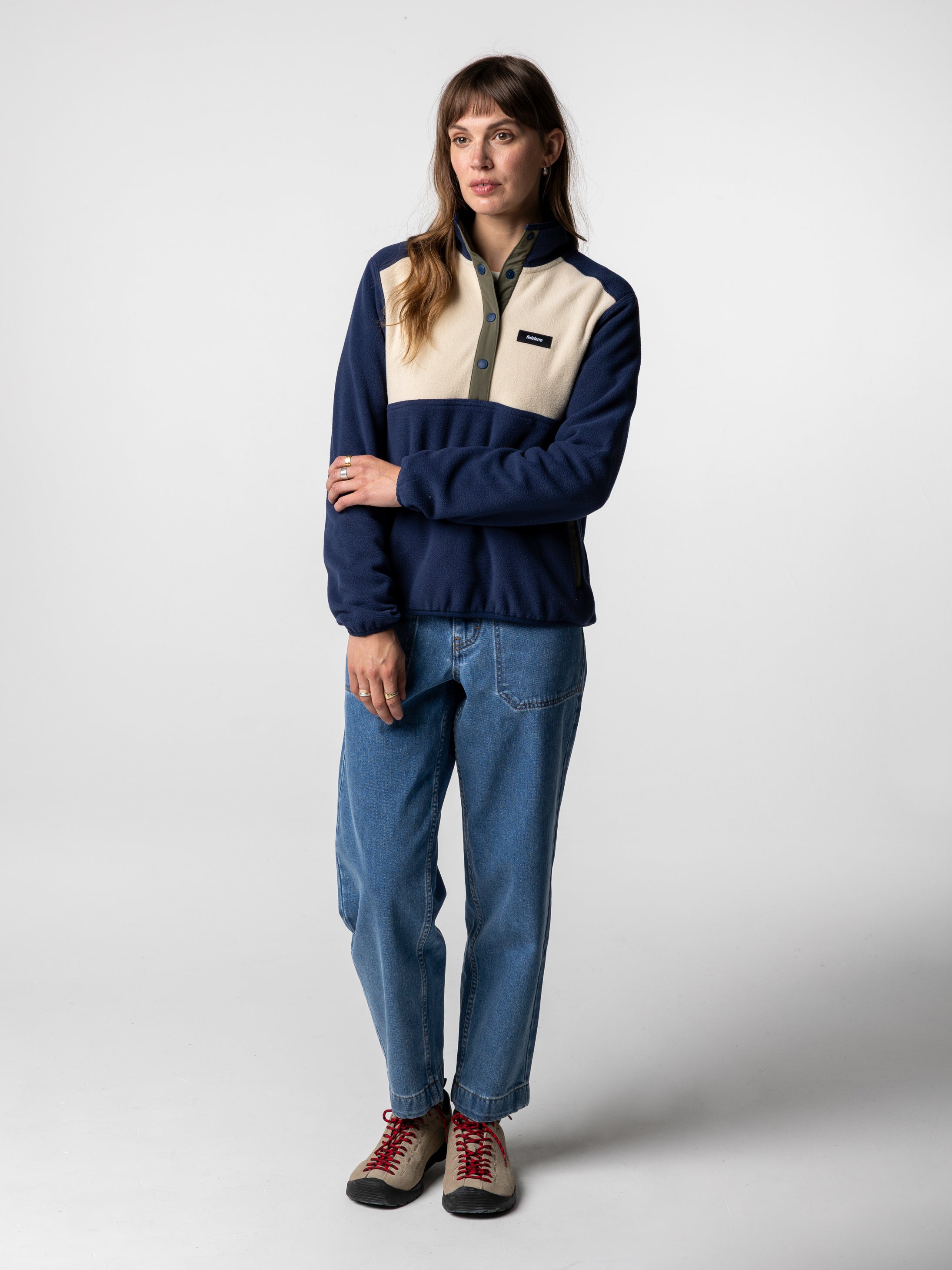 Women 1/4 Snap Fleece in Oatmeal/Deep Blue - Axiom