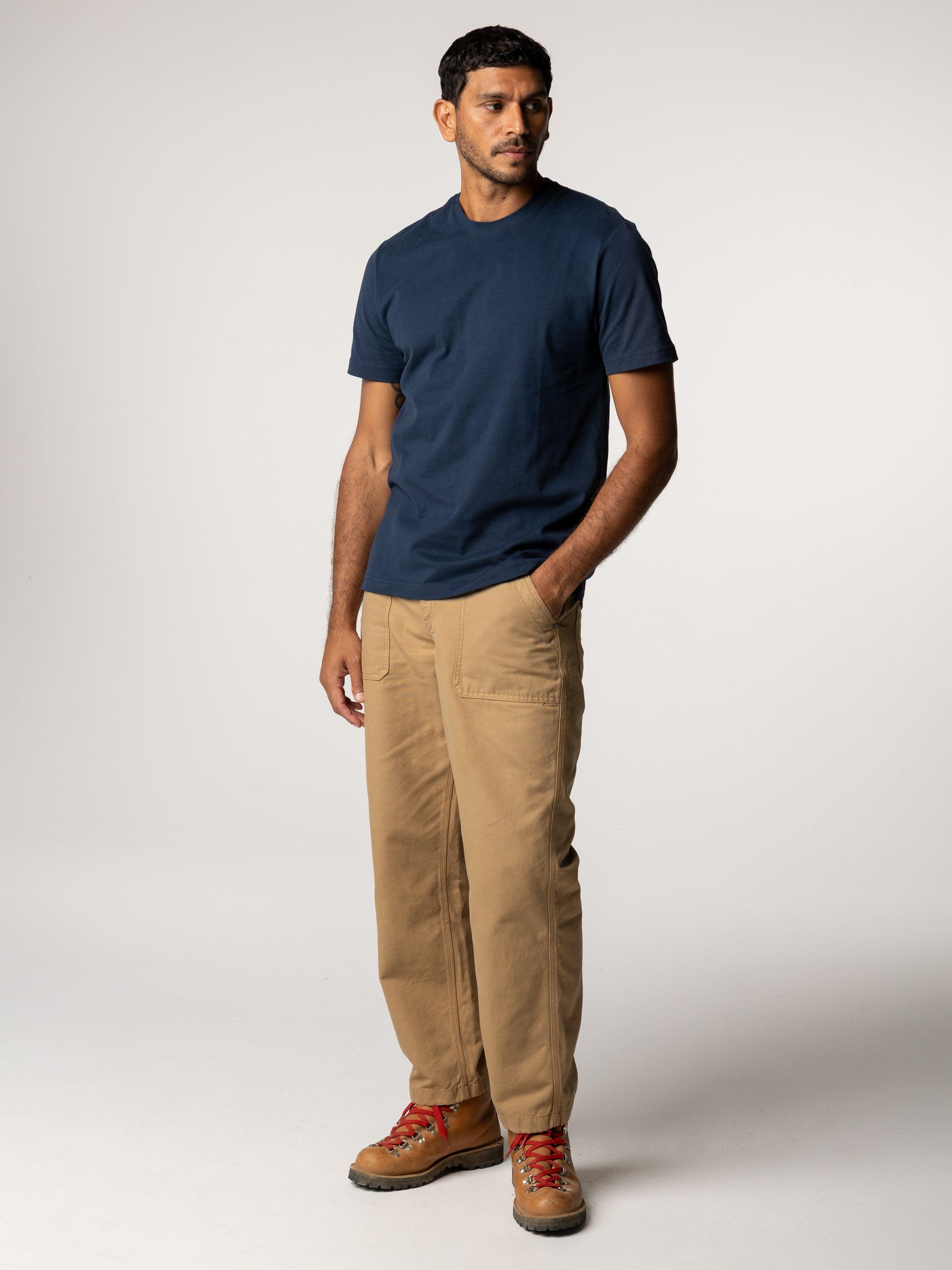 Men Organic Cotton Basset Utility Trouser in Flint