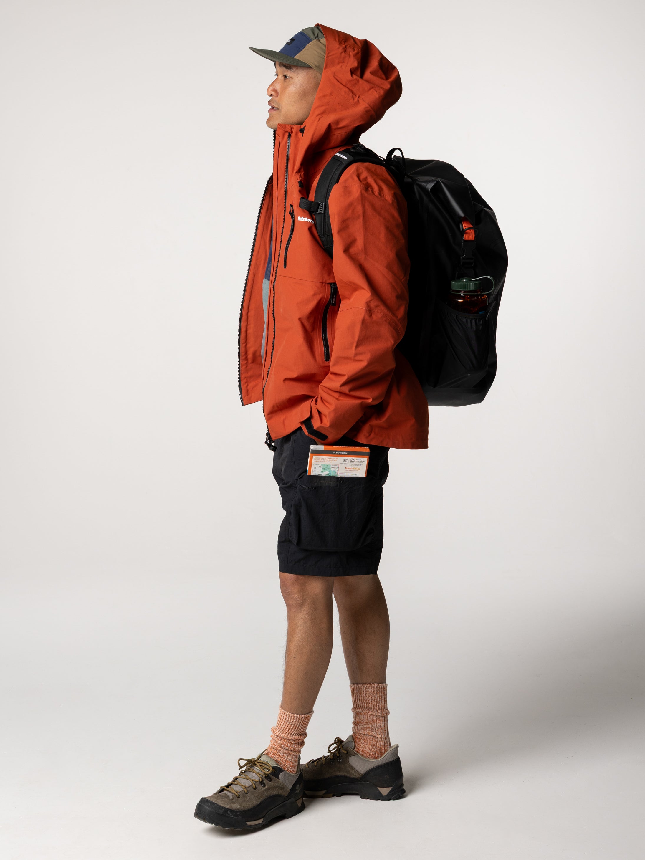 Men Stormbird Waterproof Jacket in Terracotta