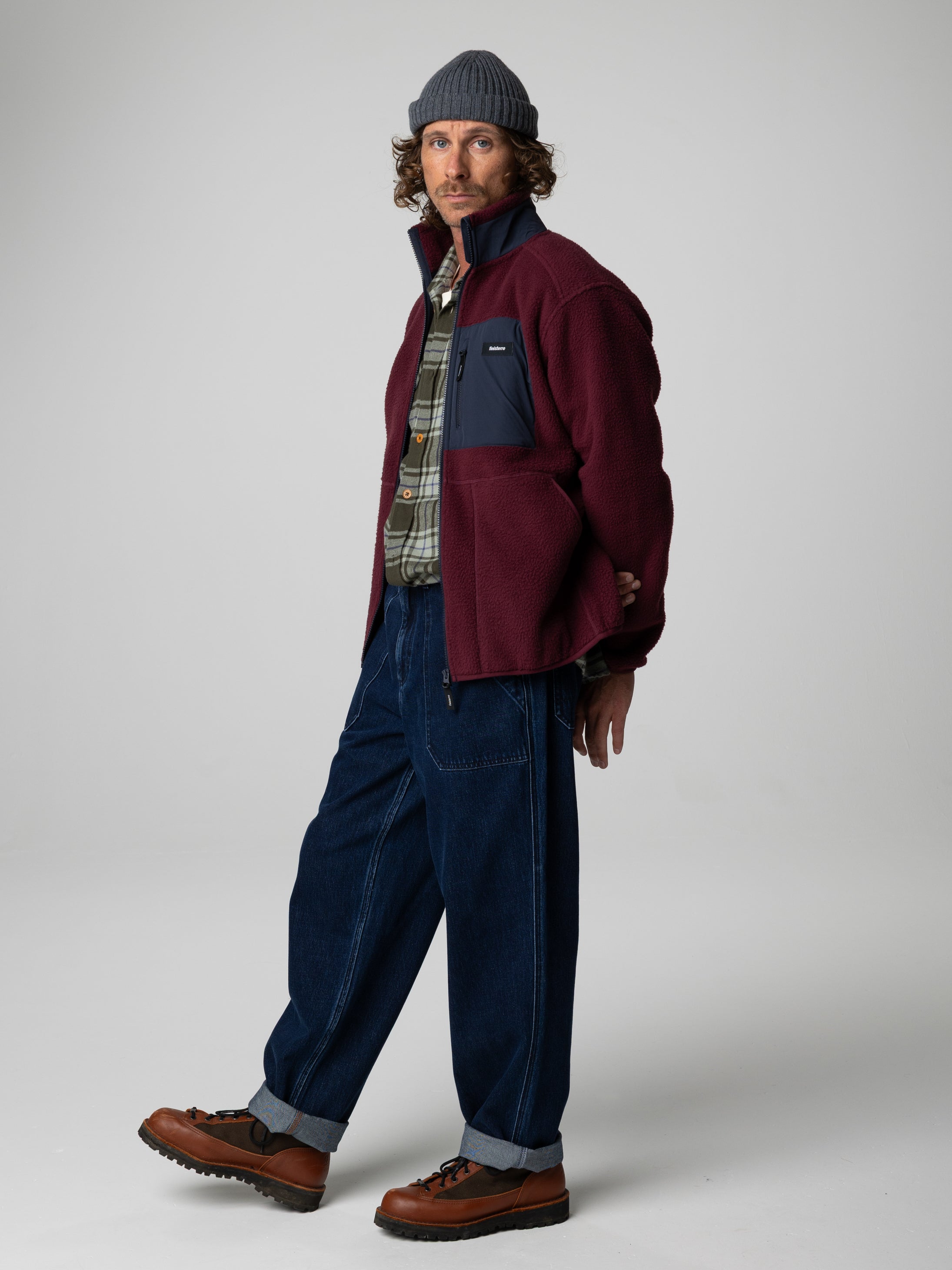 Men Recycled Fleece Jacket in Plum/Navy - Bolster