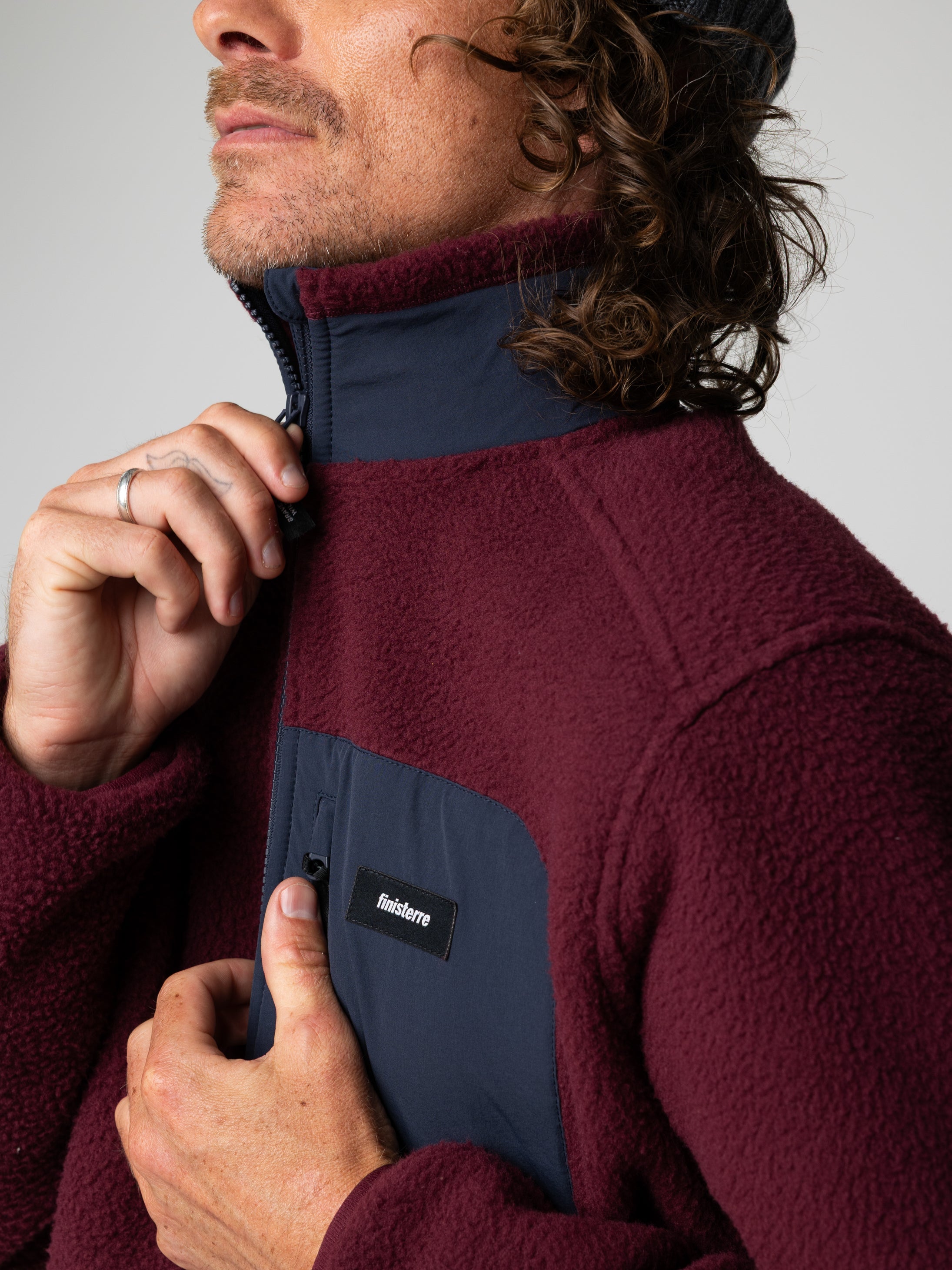Men Recycled Fleece Jacket in Plum/Navy - Bolster