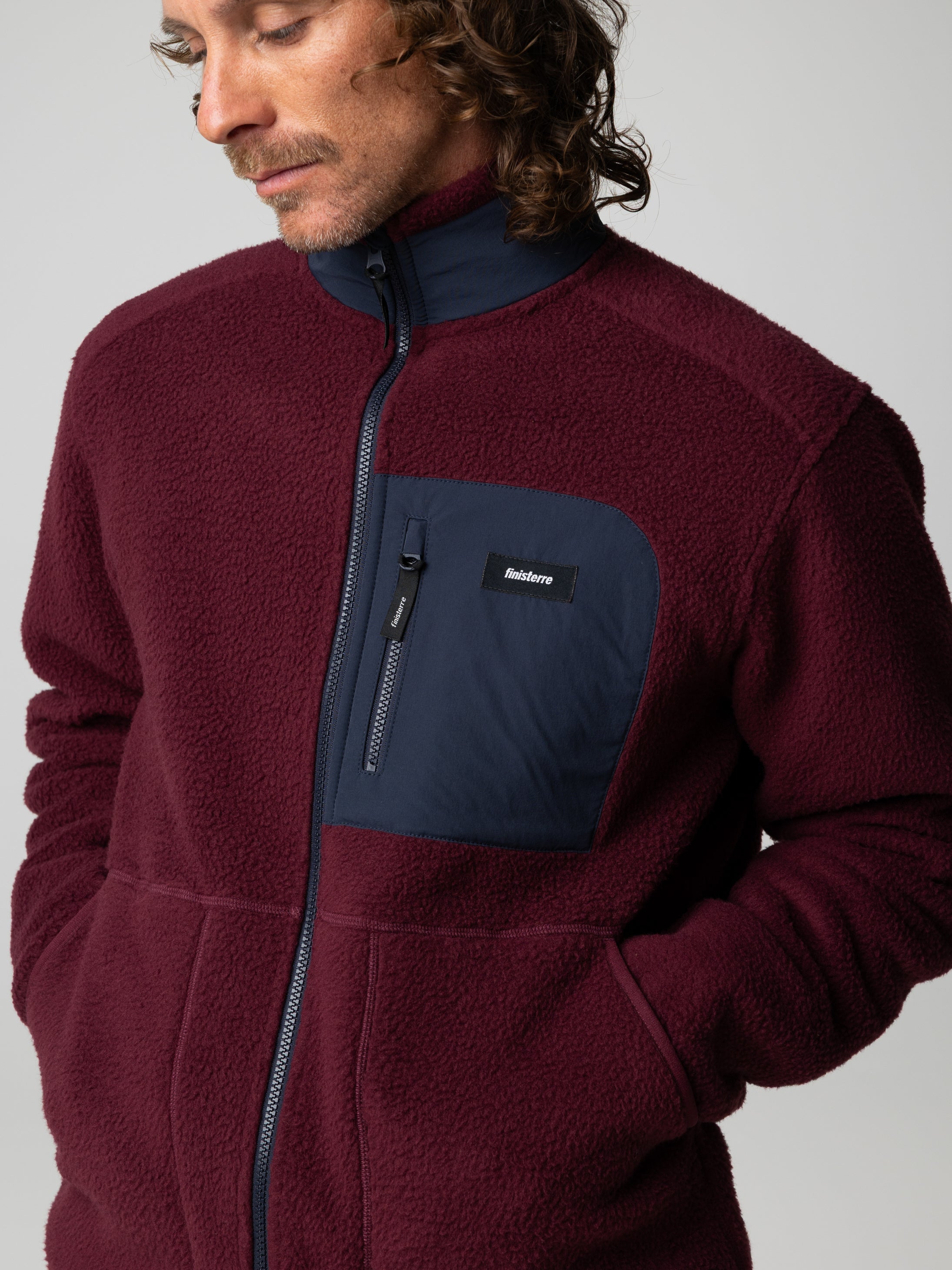 Men Recycled Fleece Jacket in Plum/Navy - Bolster