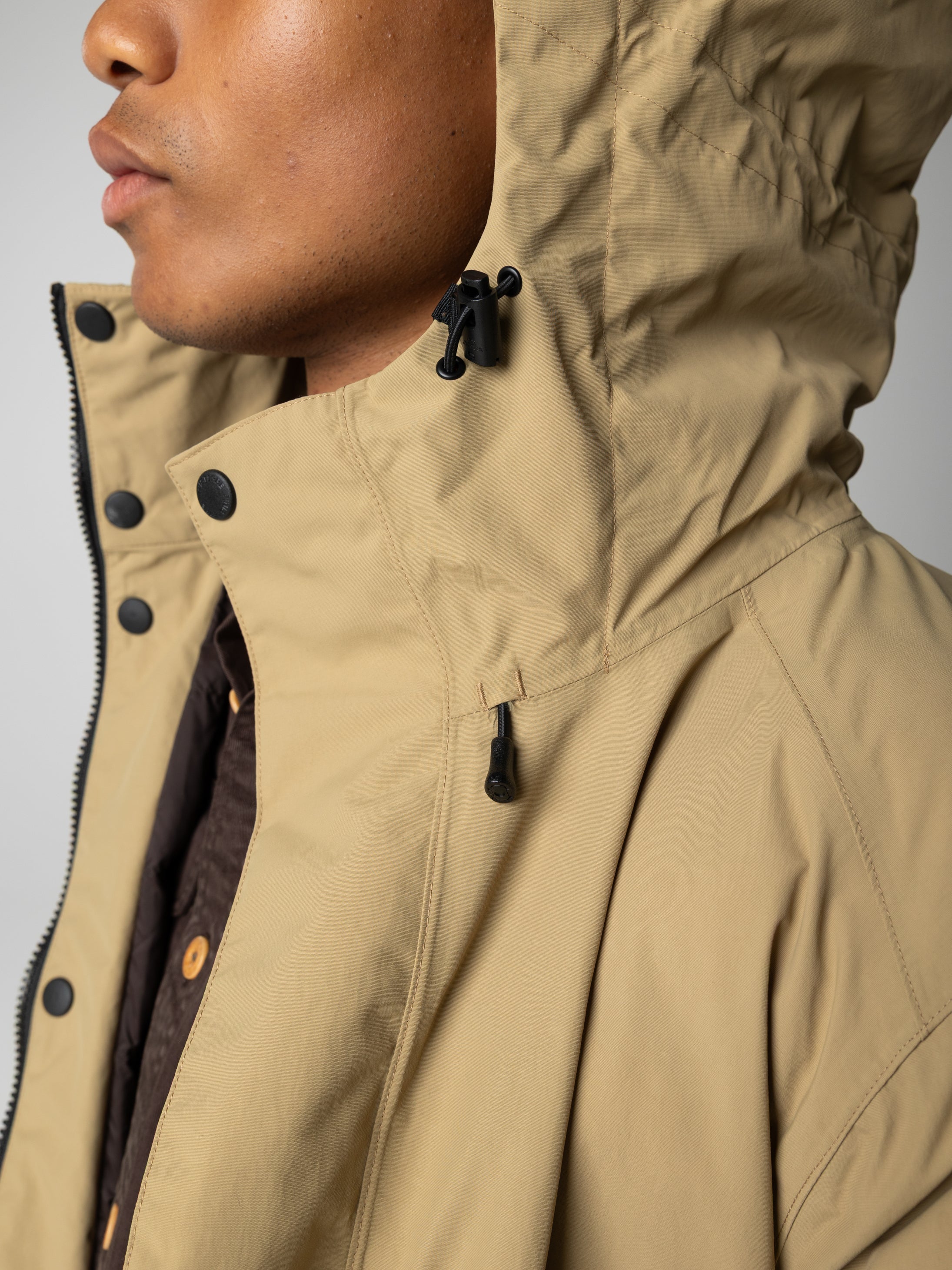 Men Recycled Waterproof Jacket in Flint