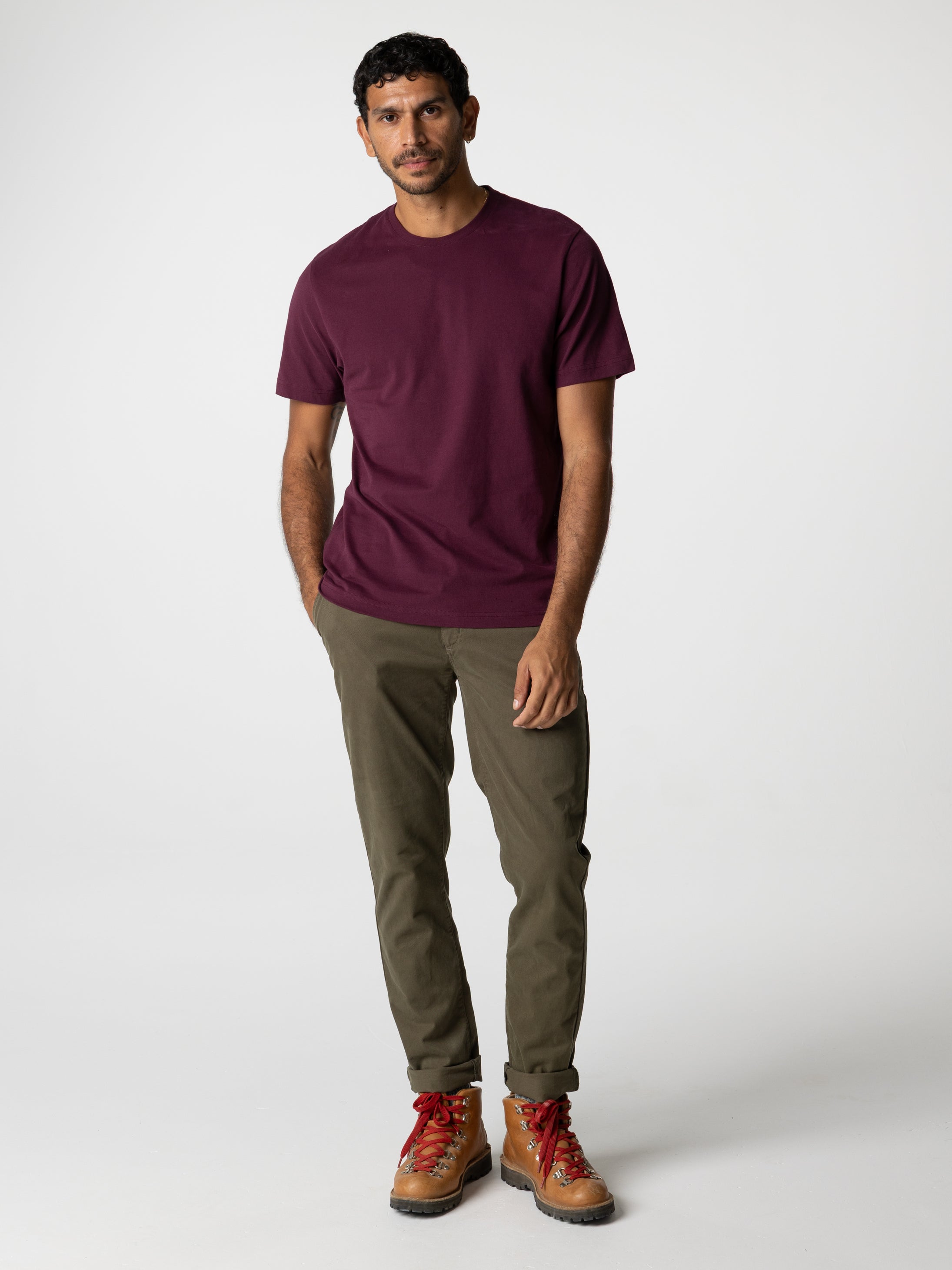 Men Organic Cotton T-Shirt in Pink - Harlyn