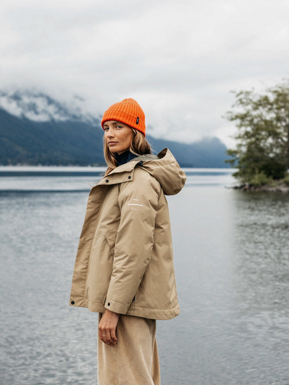Women Recycled Waterproof Jacket in Flint - Isla