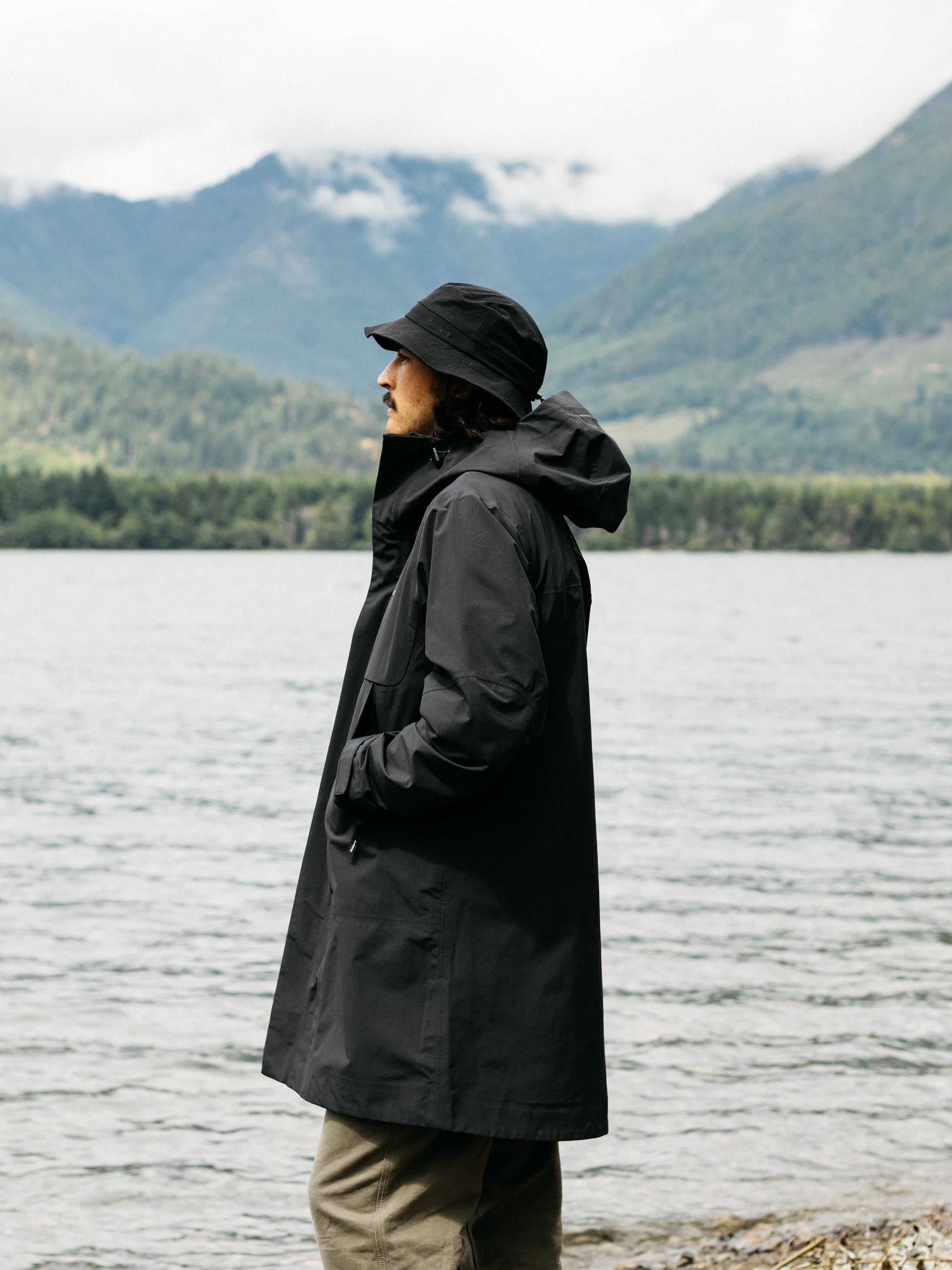 Men Recycled Longline Waterproof in Black