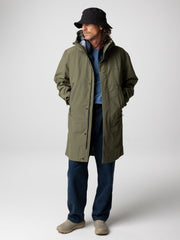 Men Recycled Longline Waterproof in Olive
