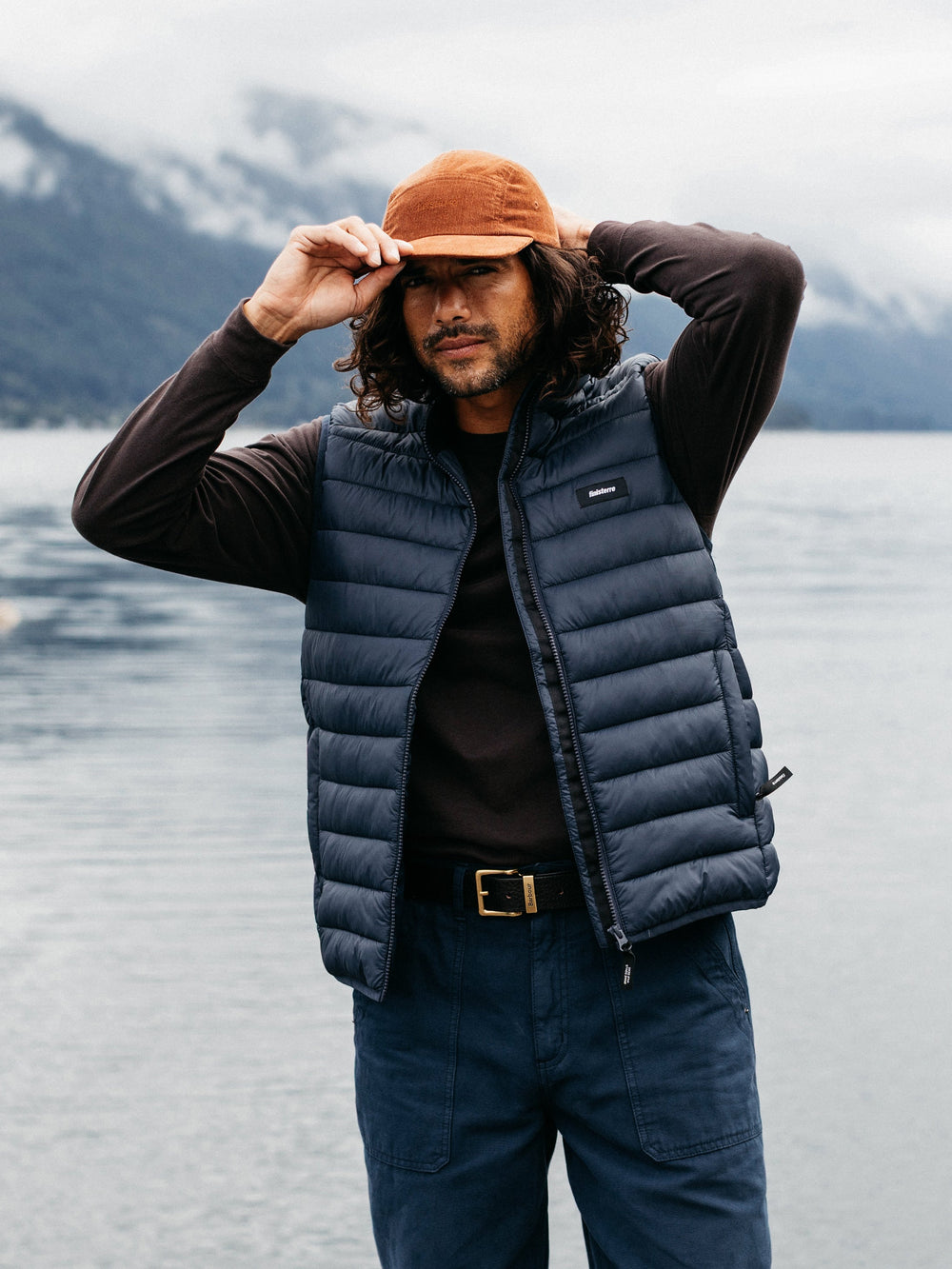 Men Recycled Gilet in Navy - Nimbus