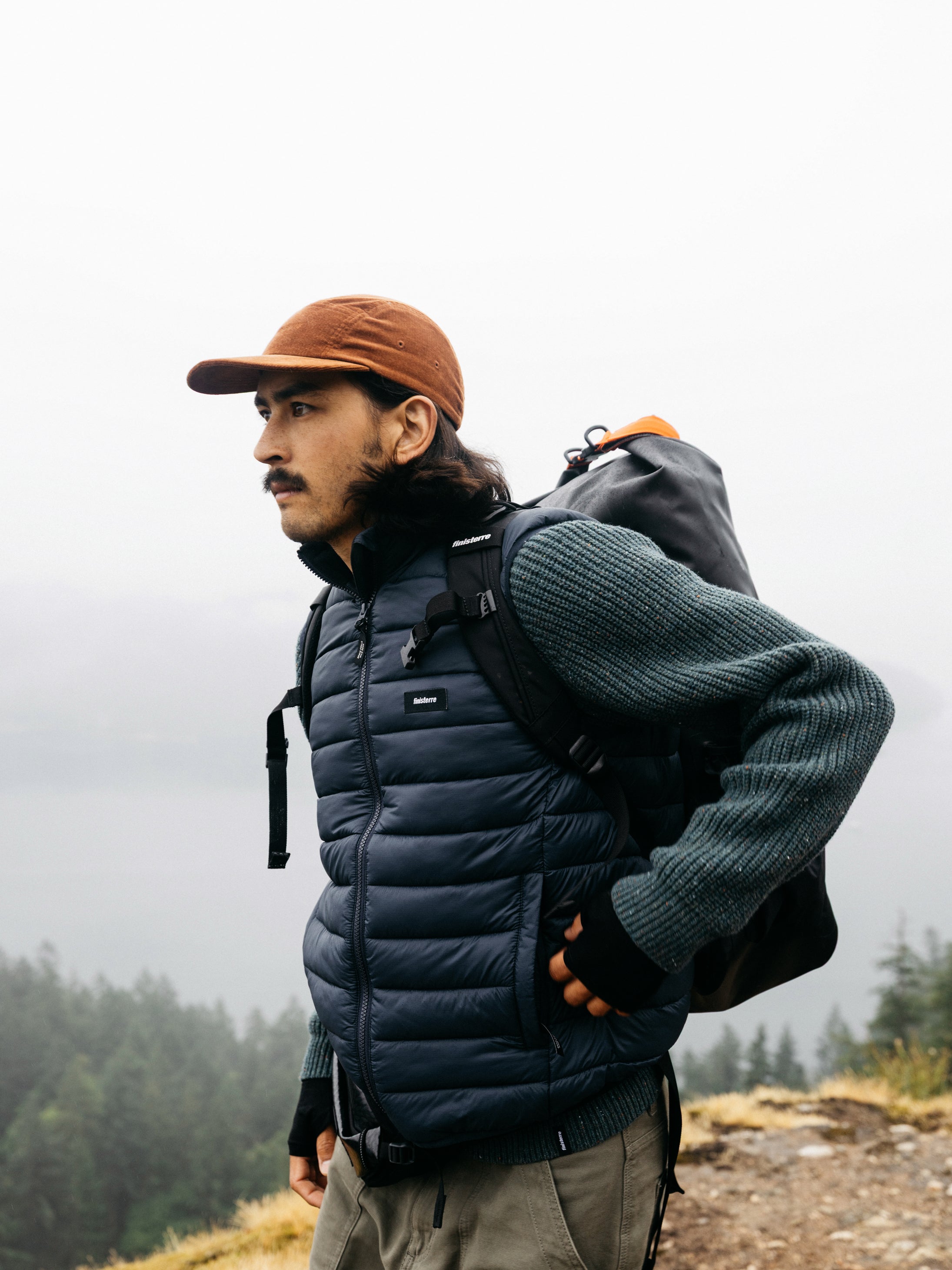 Men Recycled Gilet in Navy - Nimbus