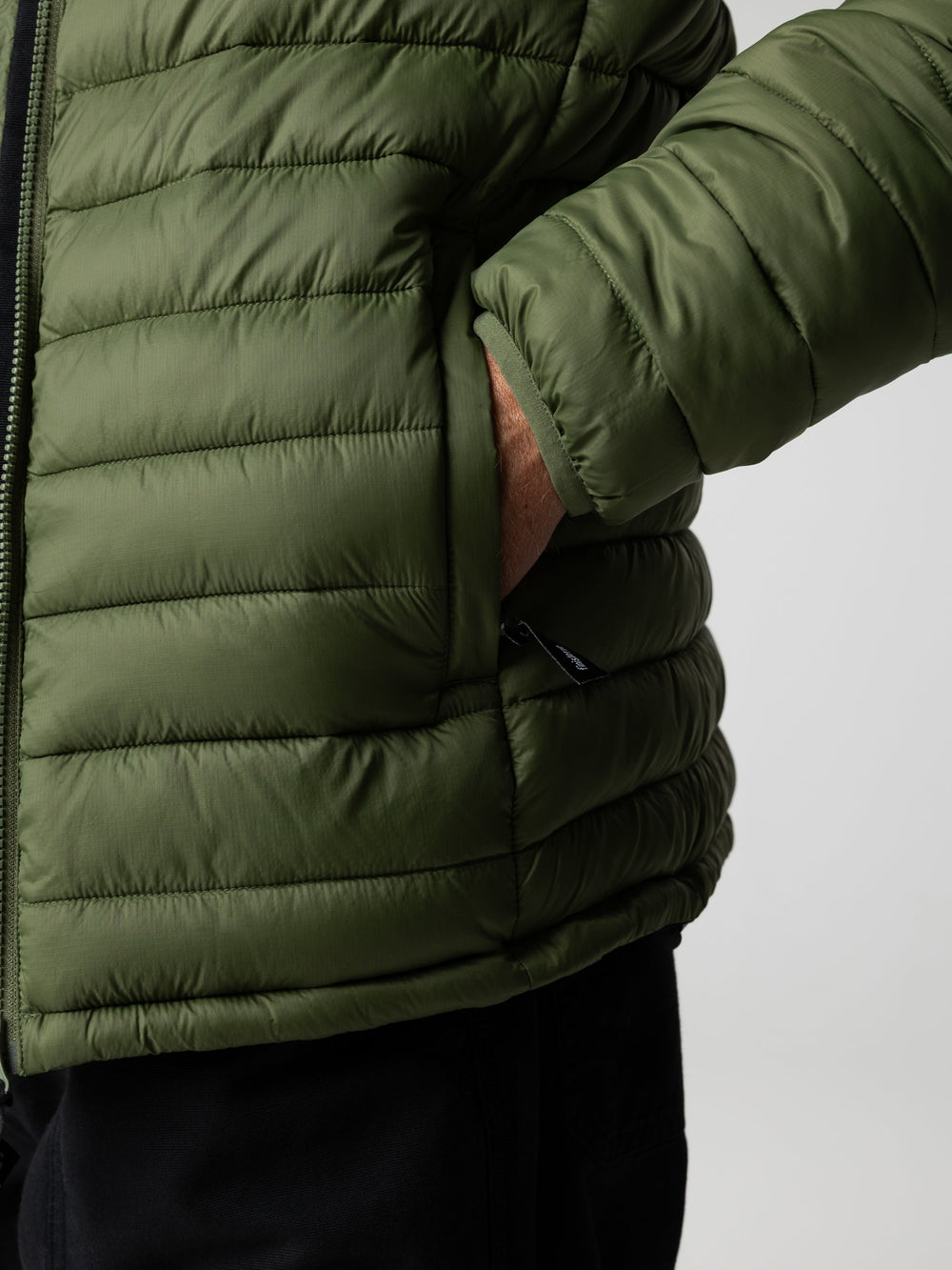 Men Recycled Hooded Jacket in Seagrass - Nimbus