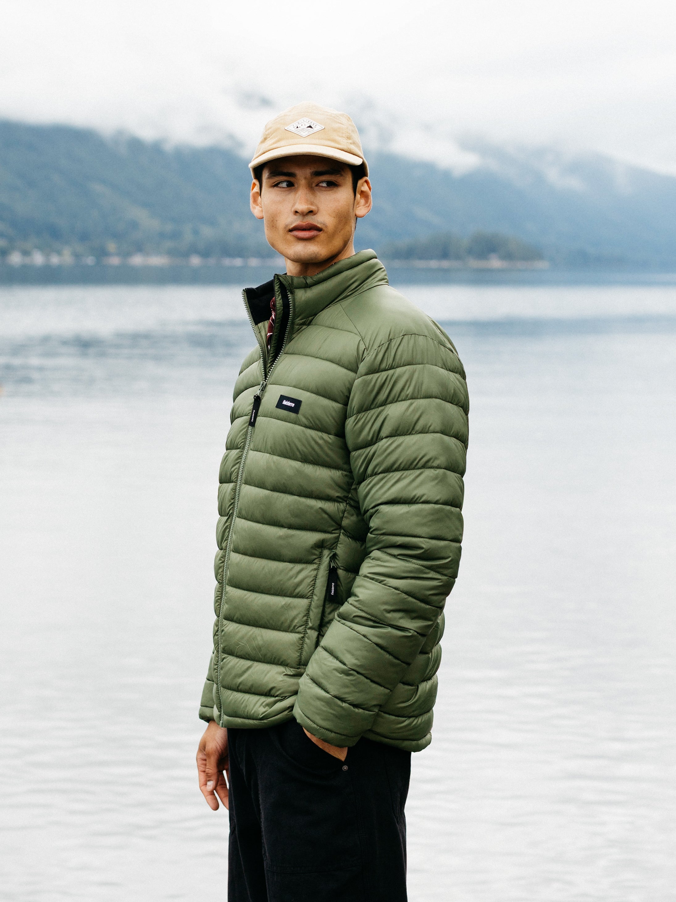 Men Recycled Jacket in Seagrass - Nimbus