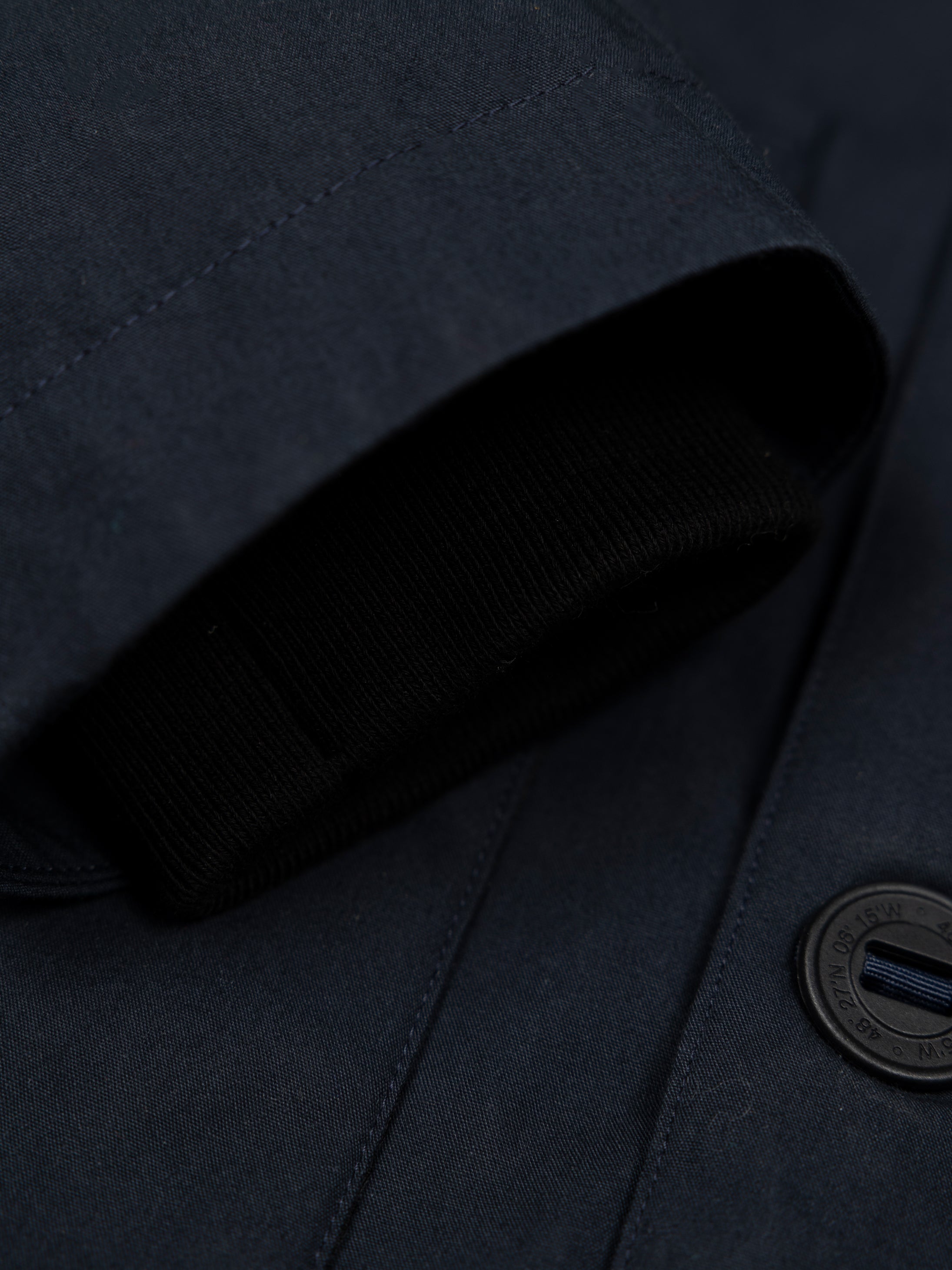 Men Recycled Insulated Jacket in Navy - Shipyard