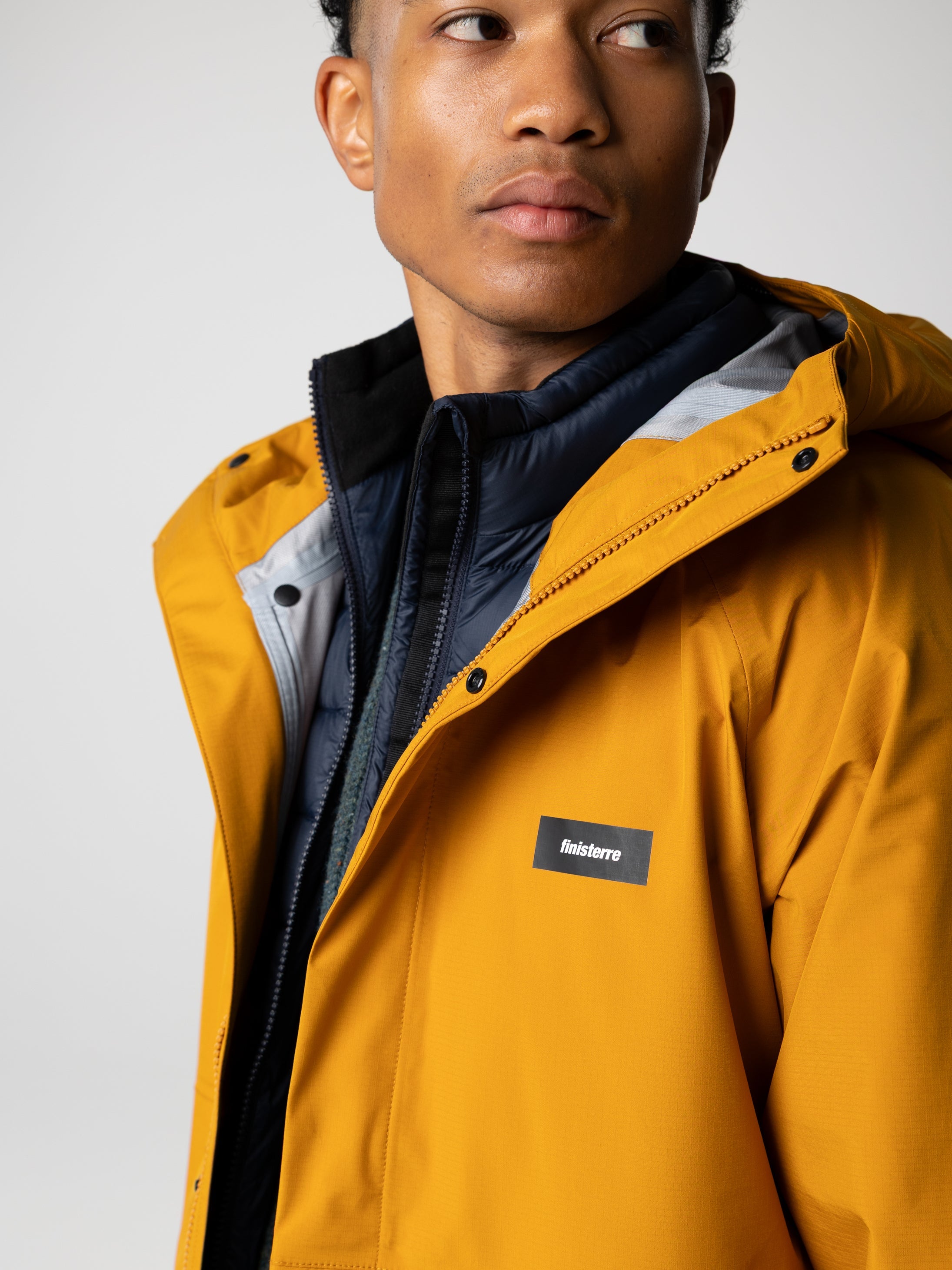 Men Recycled Waterproof Jacket in Buckwheat - Skybird