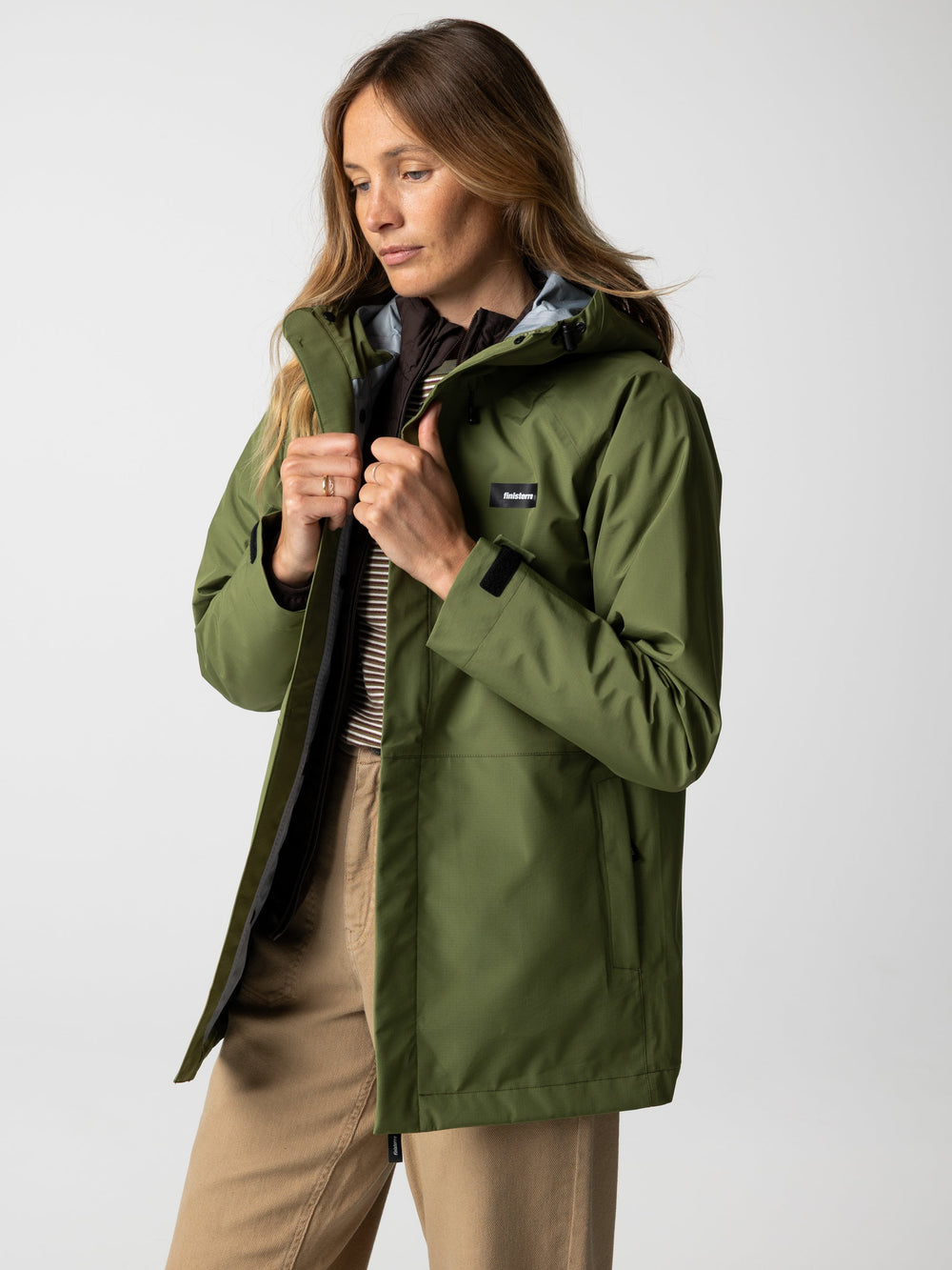 Women Recycled Waterproof Jacket in Seagrass - Skybird