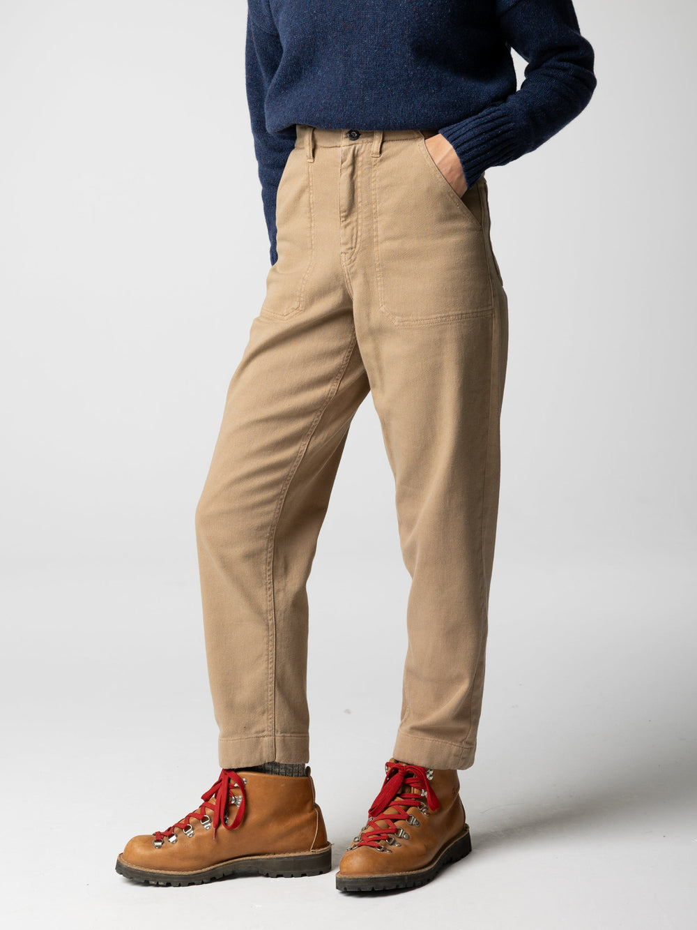 Women Organic Cotton Trouser in Flint - Yarrel