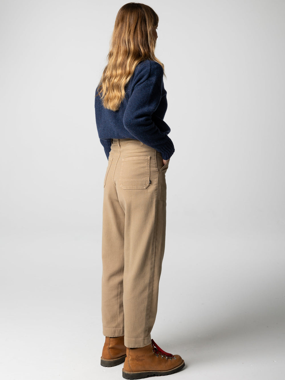 Women Organic Cotton Trouser in Flint - Yarrel