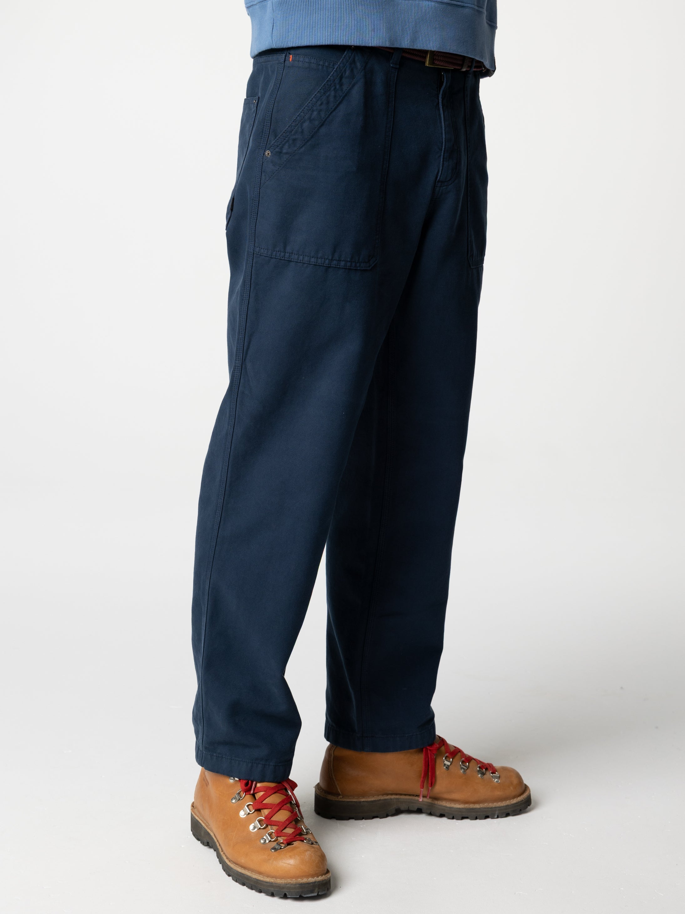 Men Organic Cotton Trouser in Navy - Basset