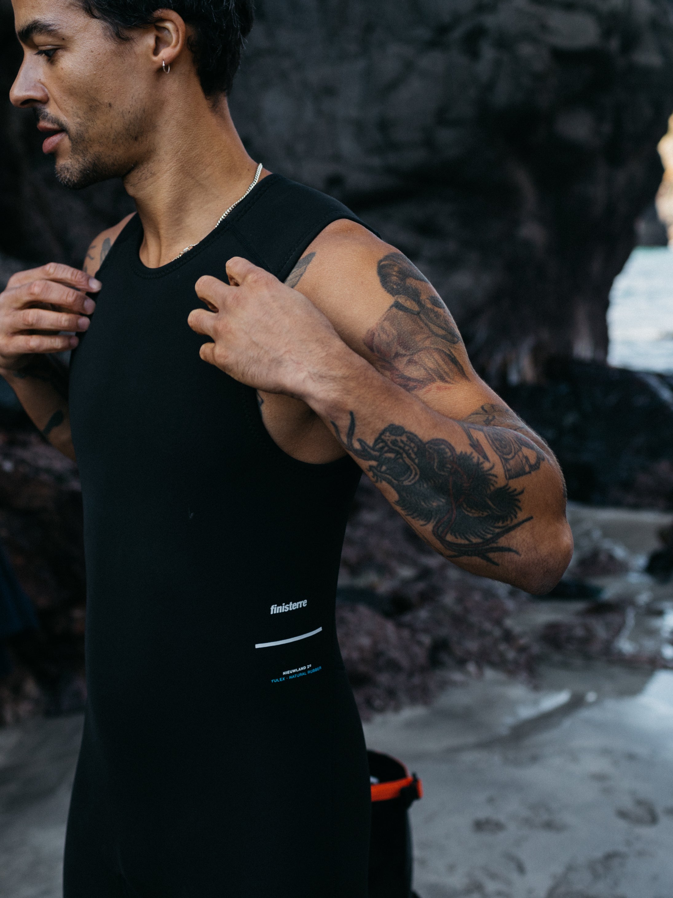 Men Nieuwland Yulex Sleeveless Shorty Wetsuit in Black