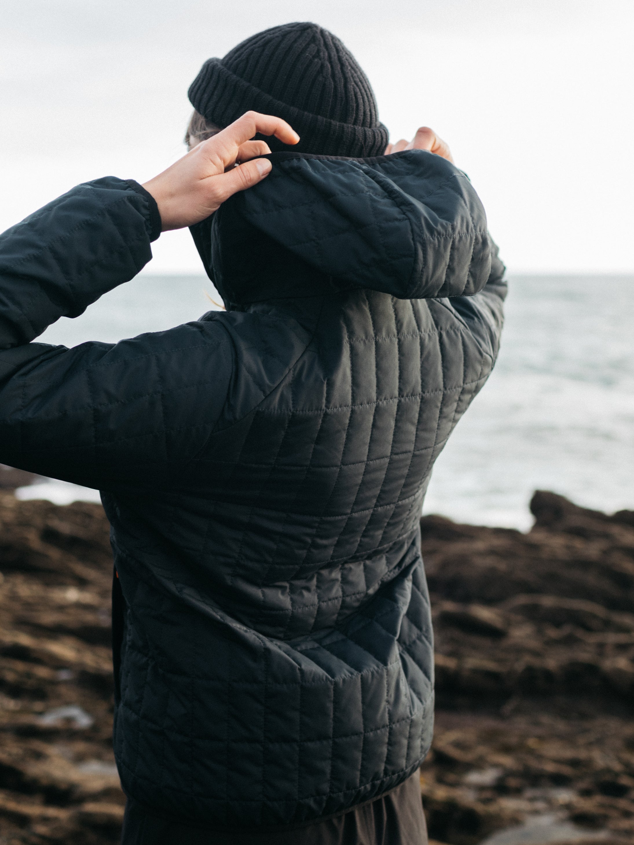 Women Firecrest Hooded Jacket in Black