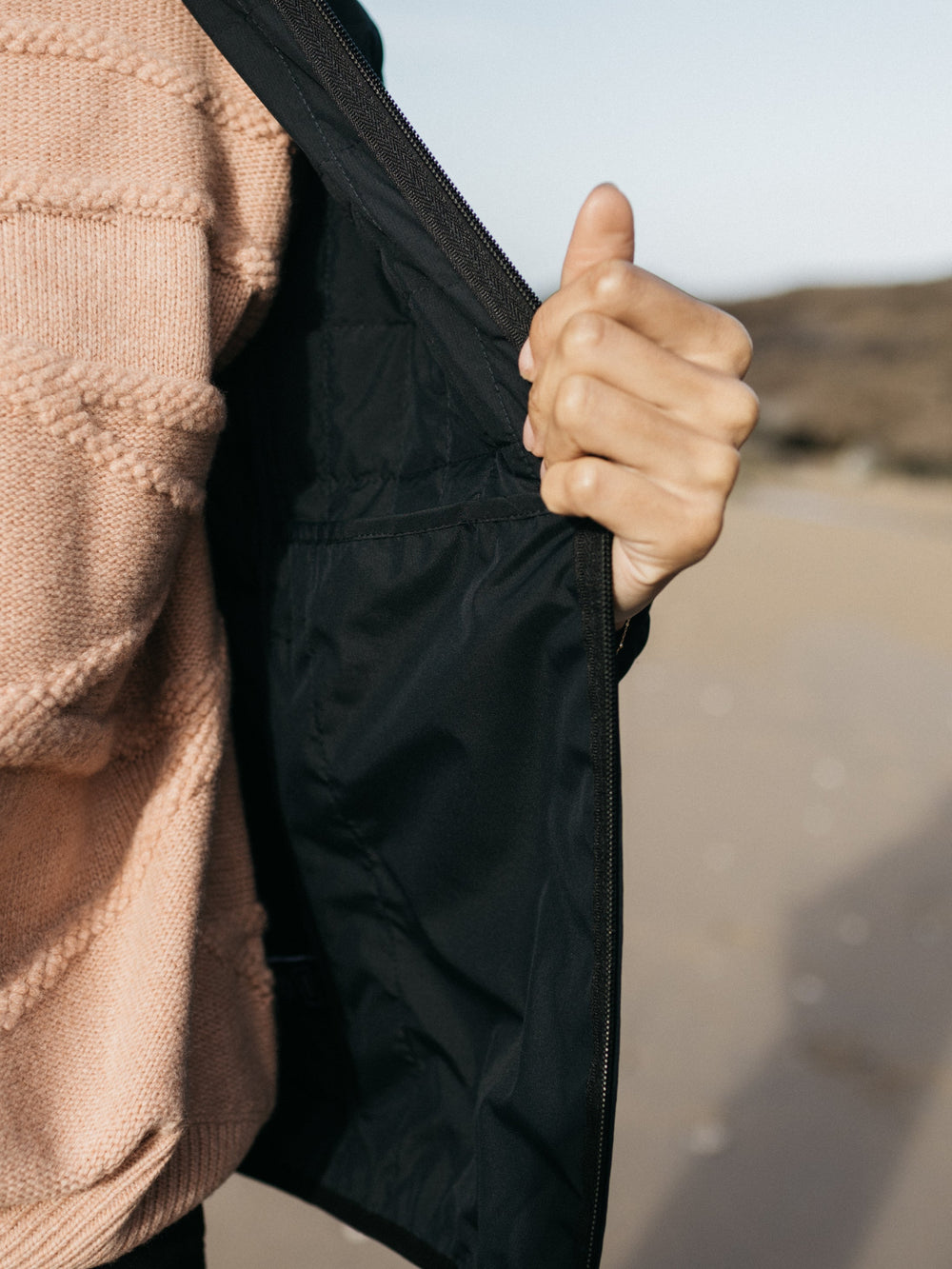 Women Firecrest Hooded Jacket in Black