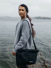 Men/Women Nautilus Crossbody Bag in Black