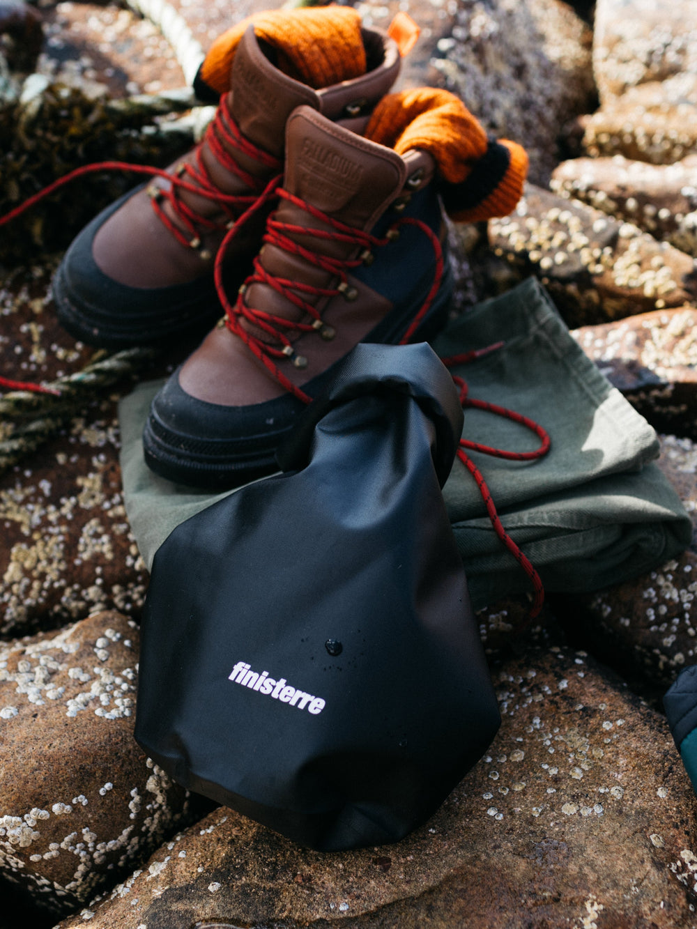 Men/Women Elements 5L Dry Bag in Black