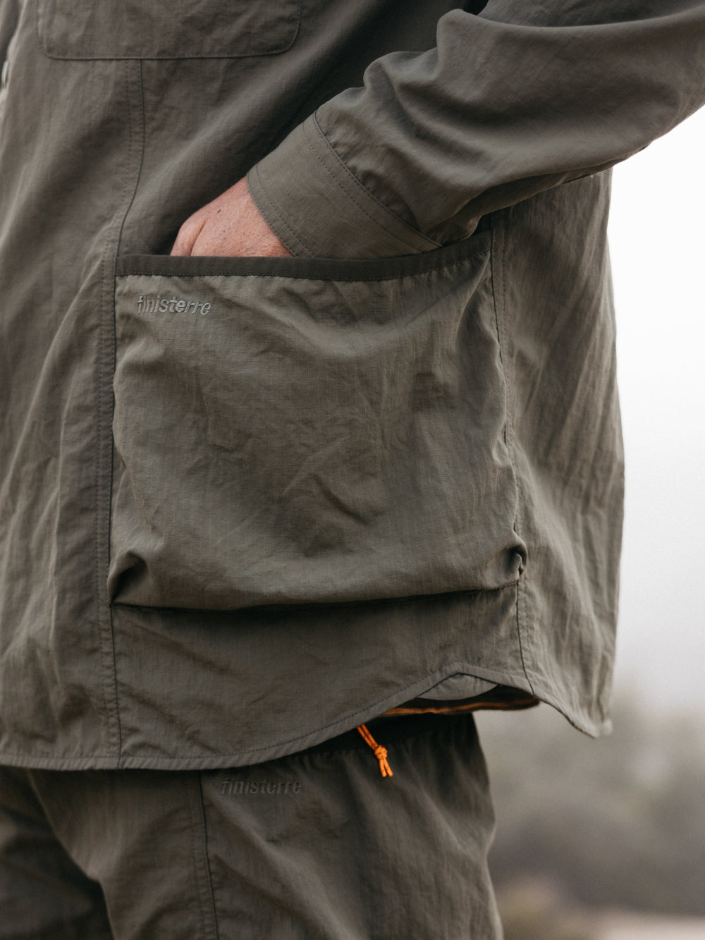 Men Recycled Long Sleeve Shirt in Olive - Wander