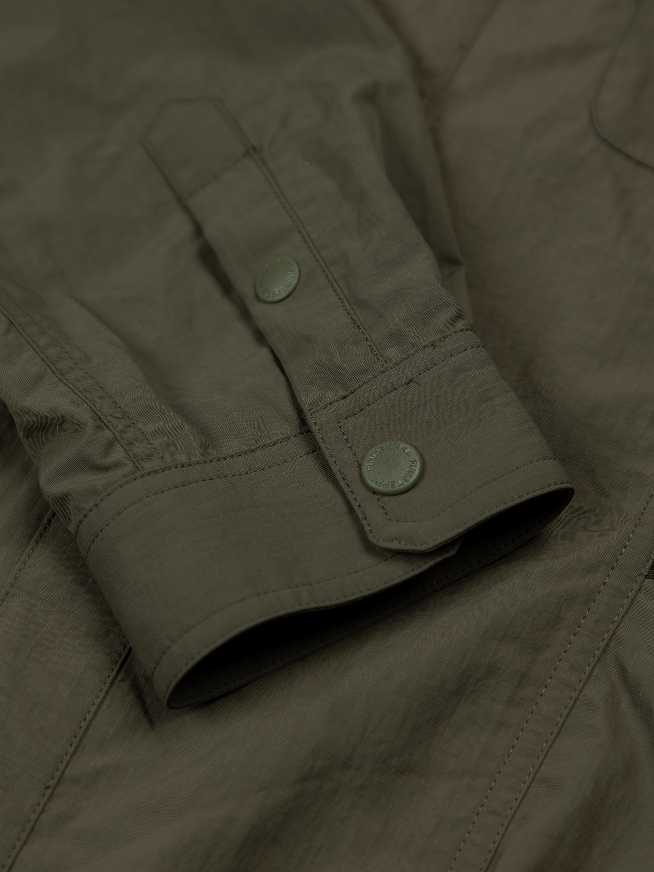 Men Recycled Long Sleeve Shirt in Olive - Wander