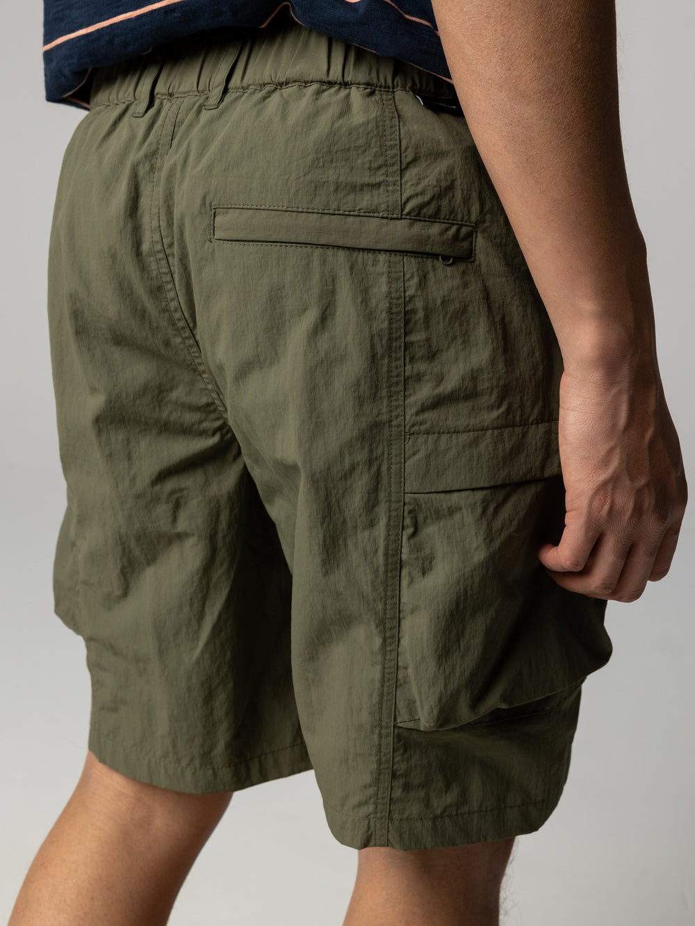 Men Recycled Shorts in Olive - Wander