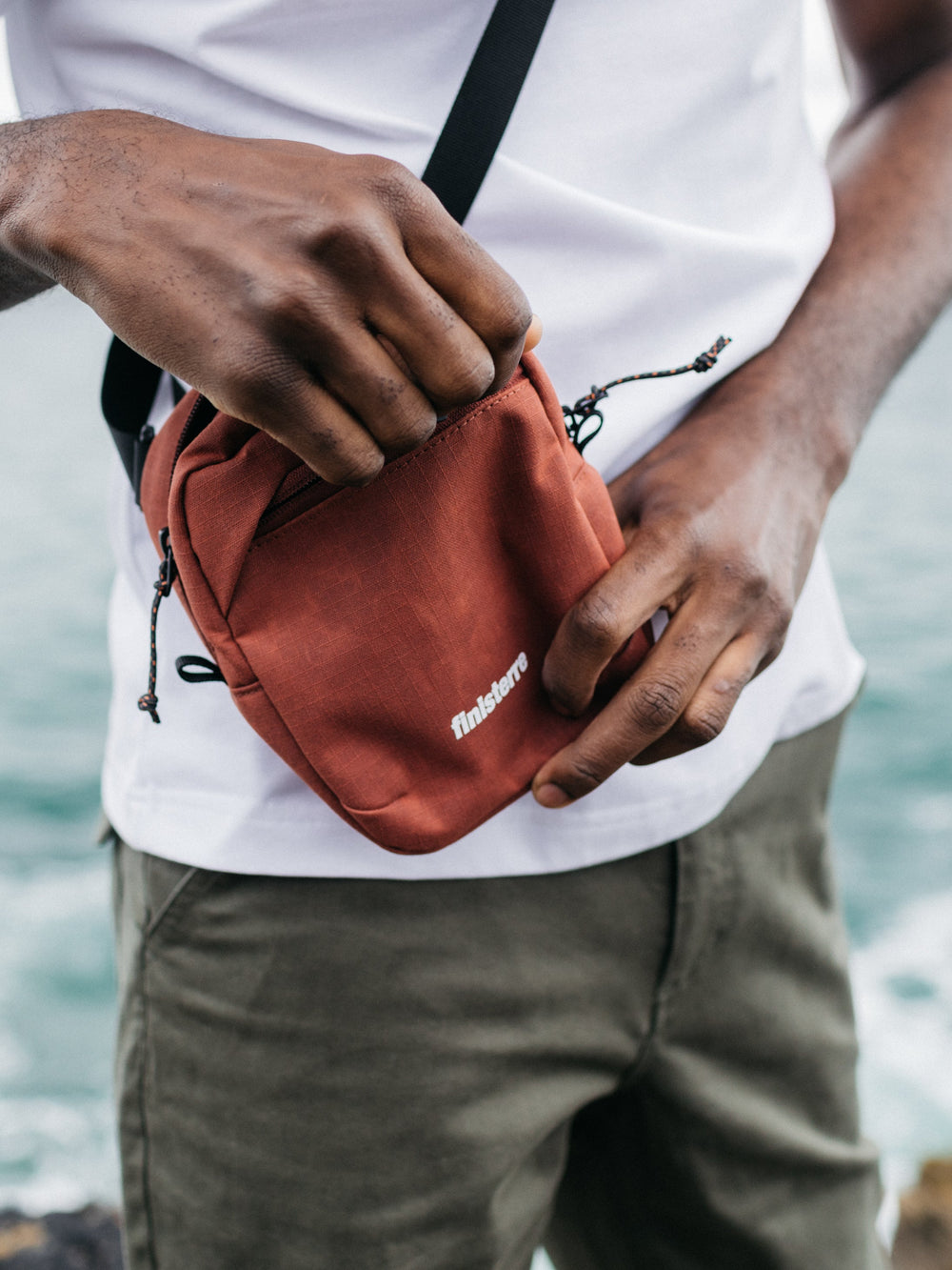 Men/Women Nautilus Pocket Pack Bag in Dark Rosewood