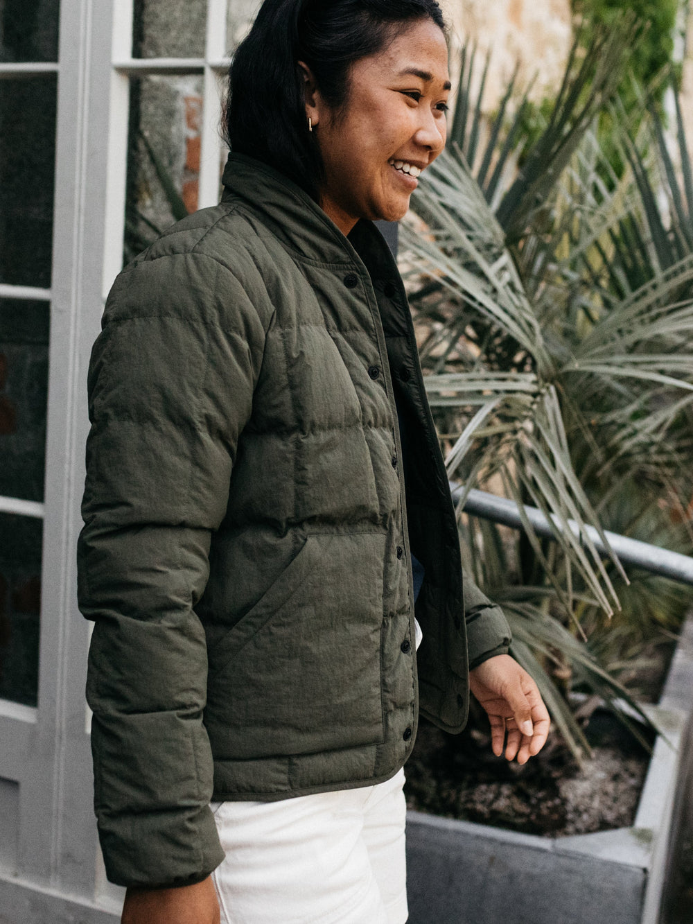 Women Lapwing Insulated Jacket in Olive