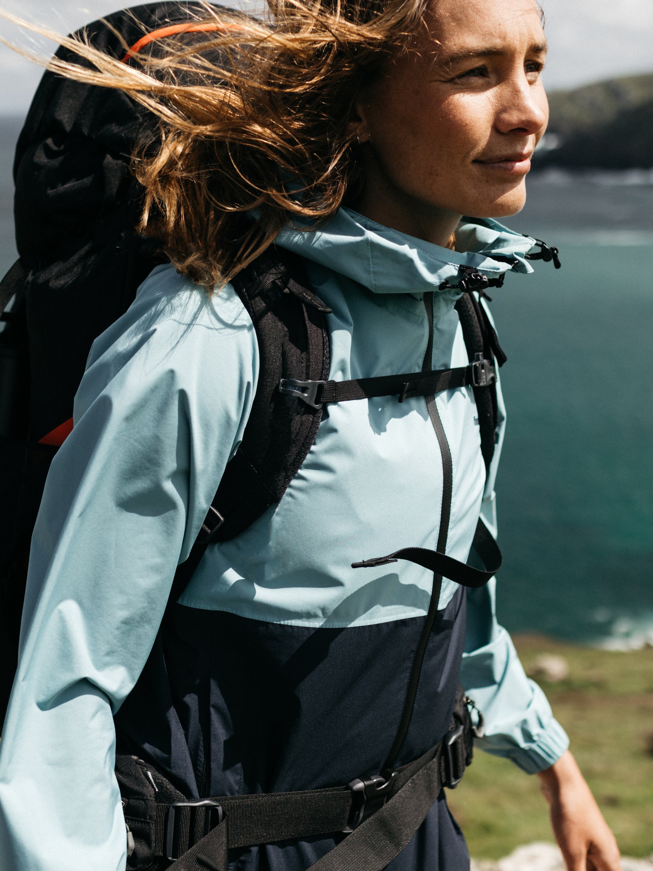 Men/Women Finisterre + Gregory  Amber 54 Rucksack - Black