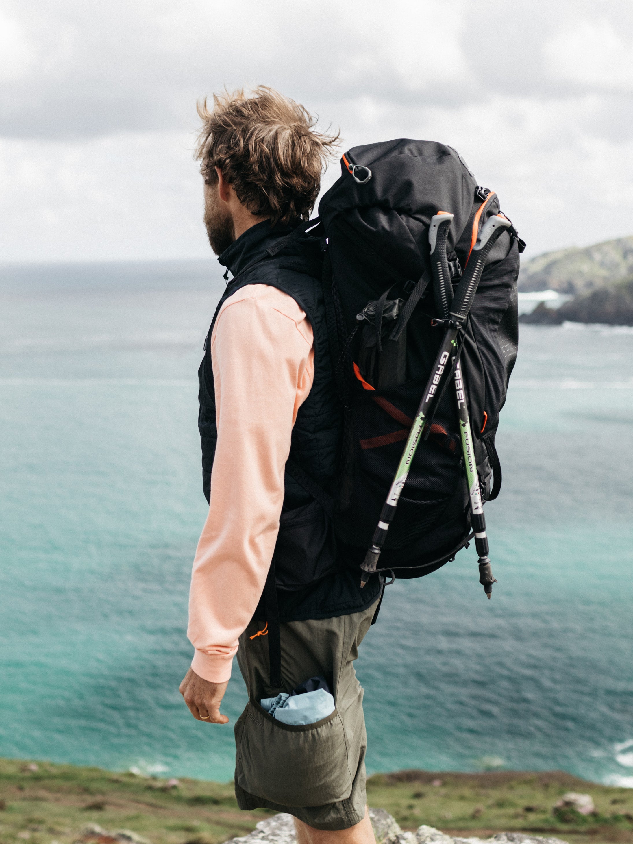 Men/Women Finisterre + Gregory  Stout 55 Rucksack - Black