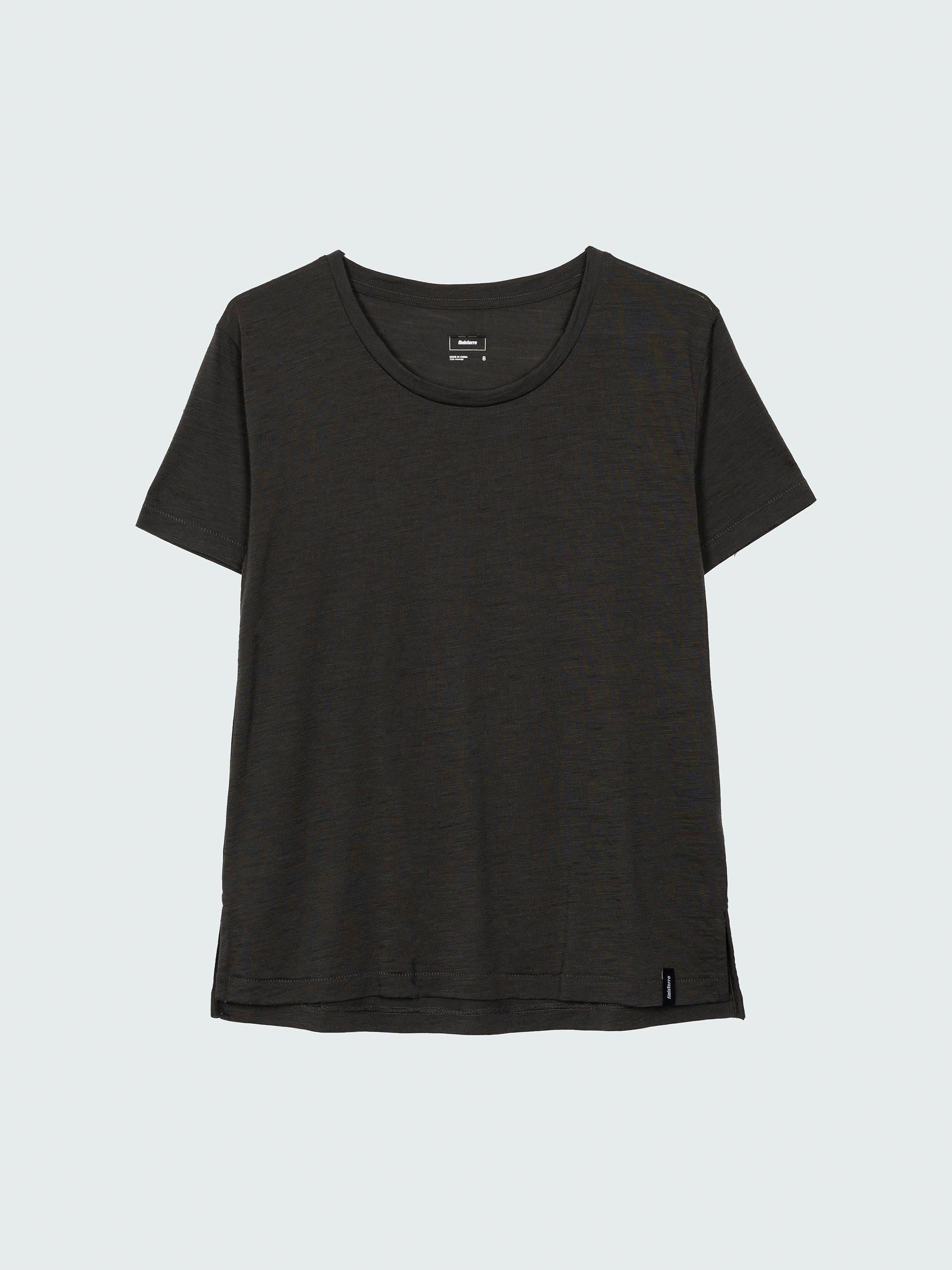 Women Merino T-Shirt Baselayer in Raven Black - Seeker