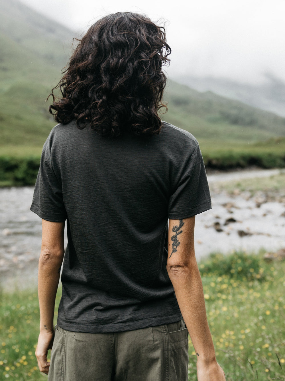 Women Merino T-Shirt Baselayer in Raven Black - Seeker