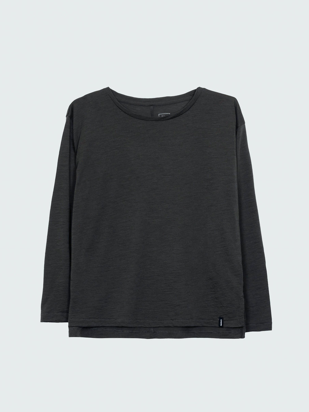 Women Merino Long Sleeve Baselayer in Raven Black - Seeker