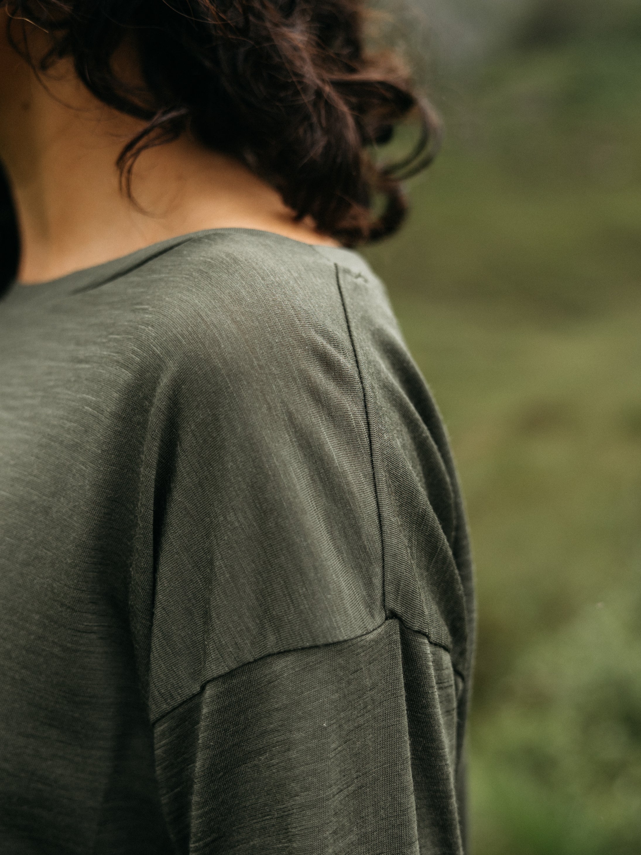 Women Merino Long Sleeve Baselayer in Olive - Seeker