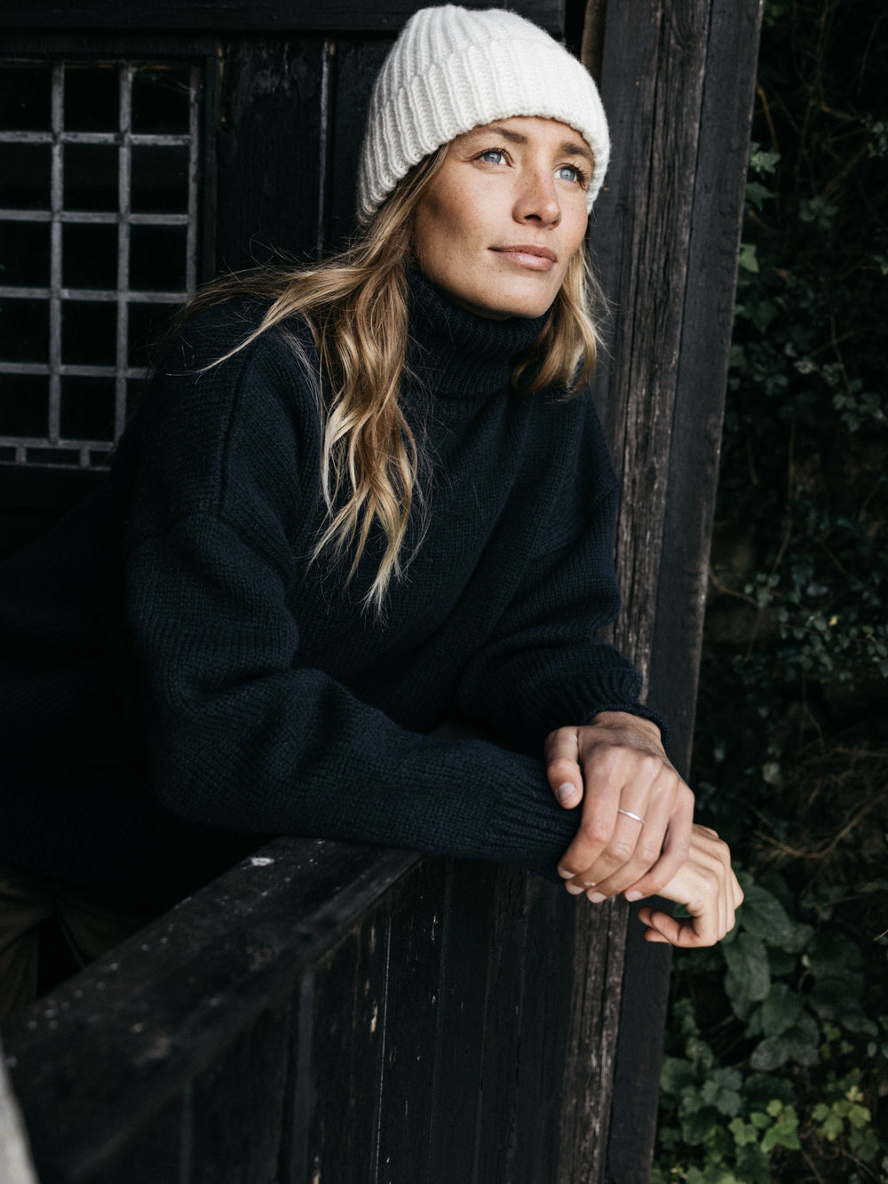 Women Roll Neck Knit Jumper in Navy - Eyre