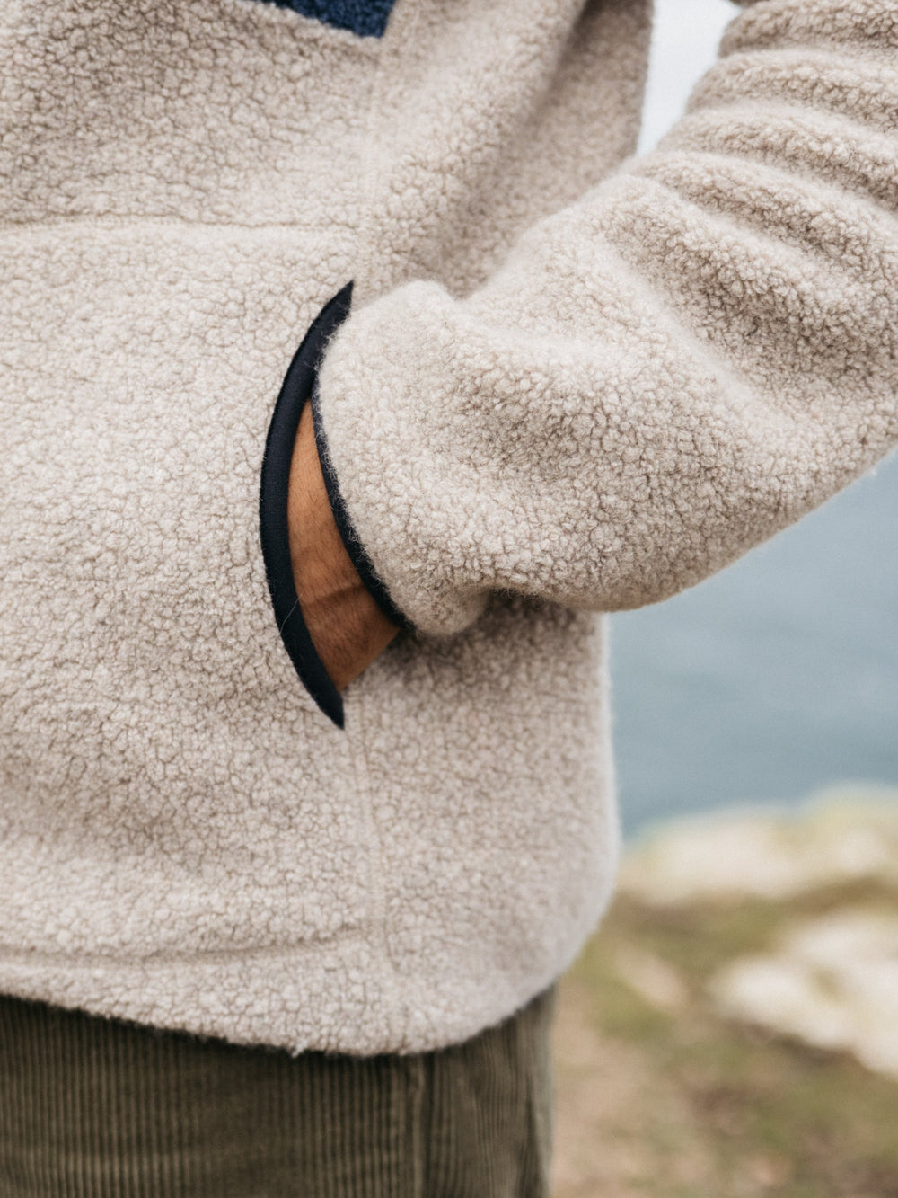 Men Hegen 1/4 Zip Fleece in Coastal Fjord/Oatmeal