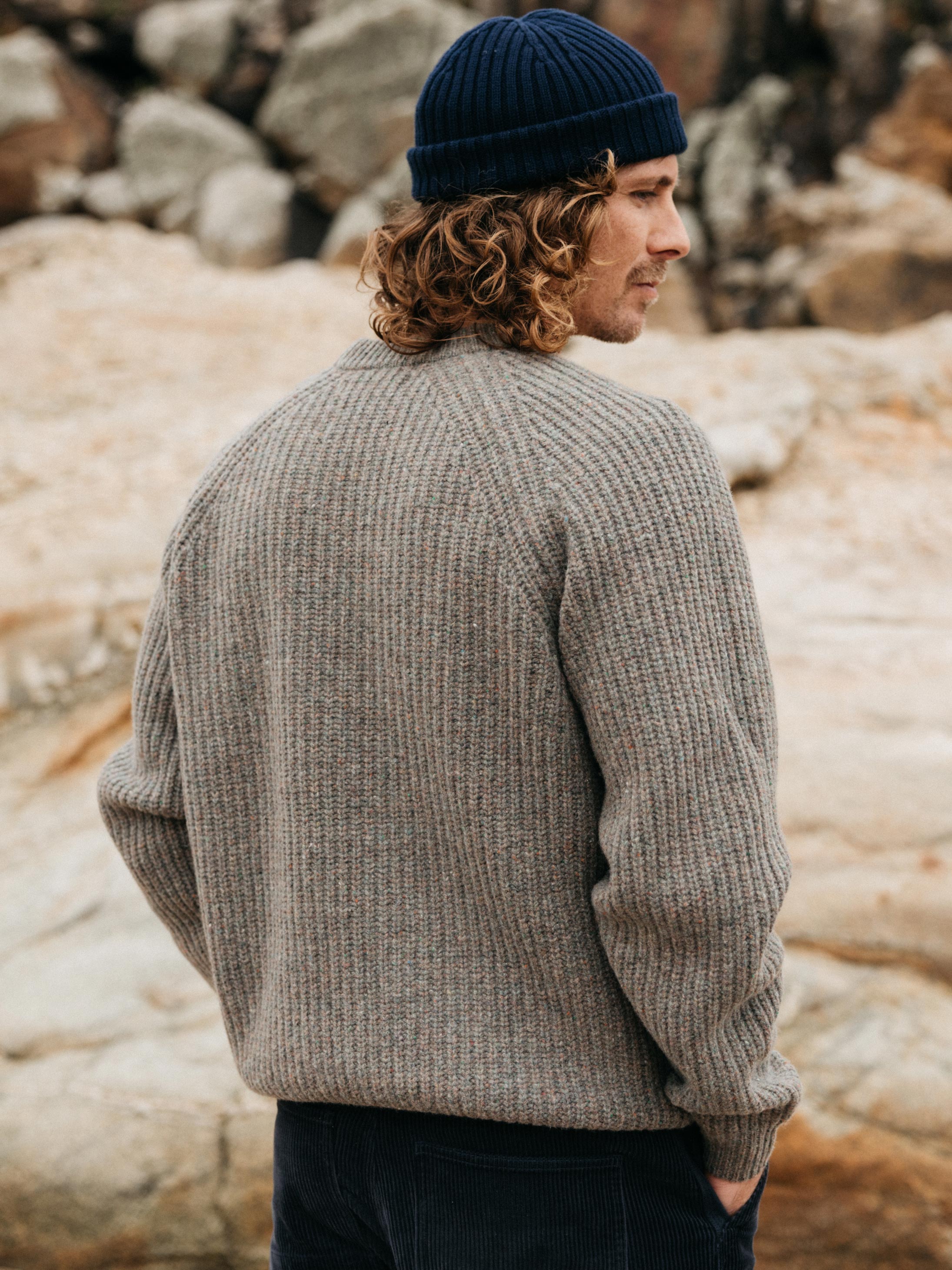 Men Mora Knit Jumper in Wild Sage